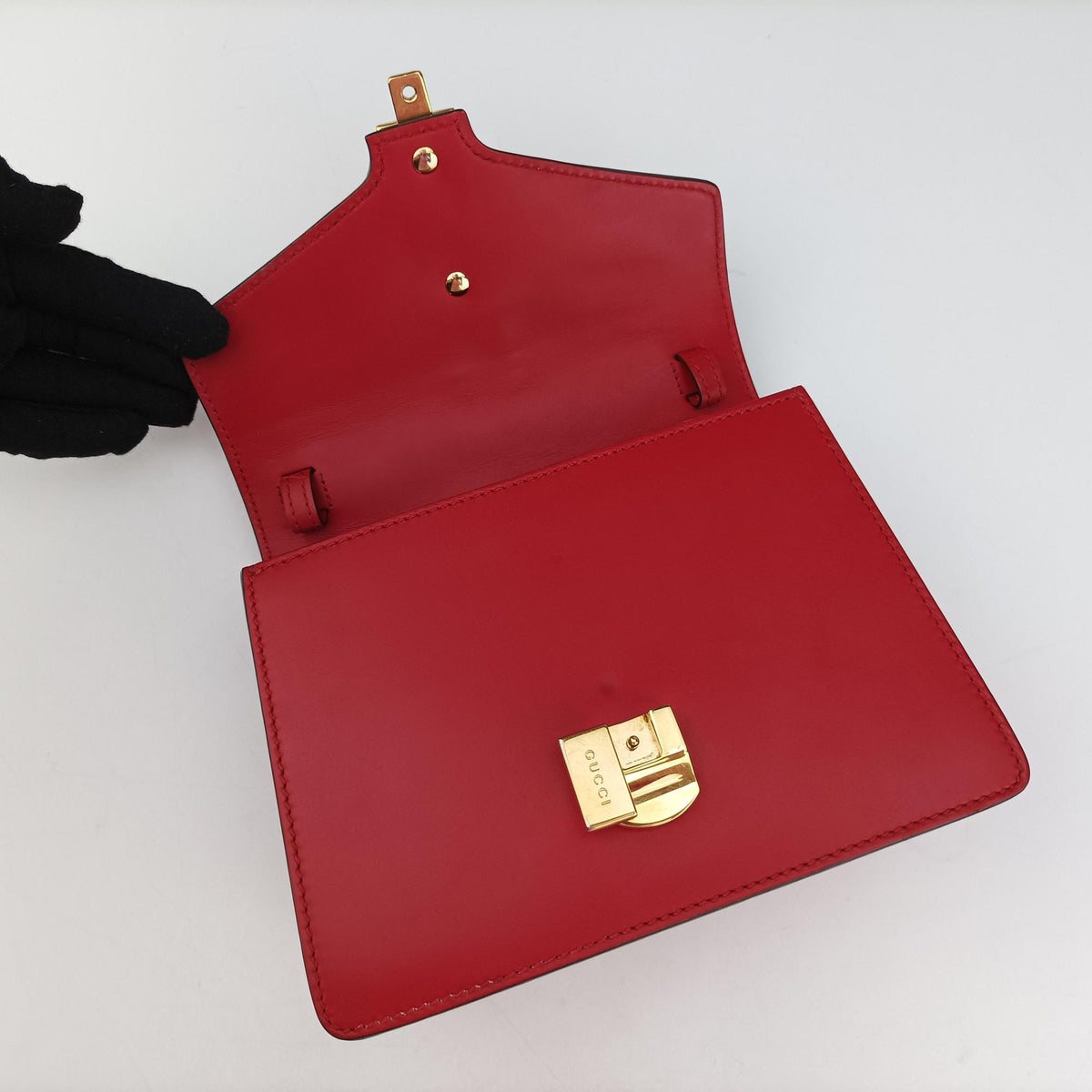 Pre-owned Gucci Sylvie Red Leather 470270 shoulderbag | stylenewstar