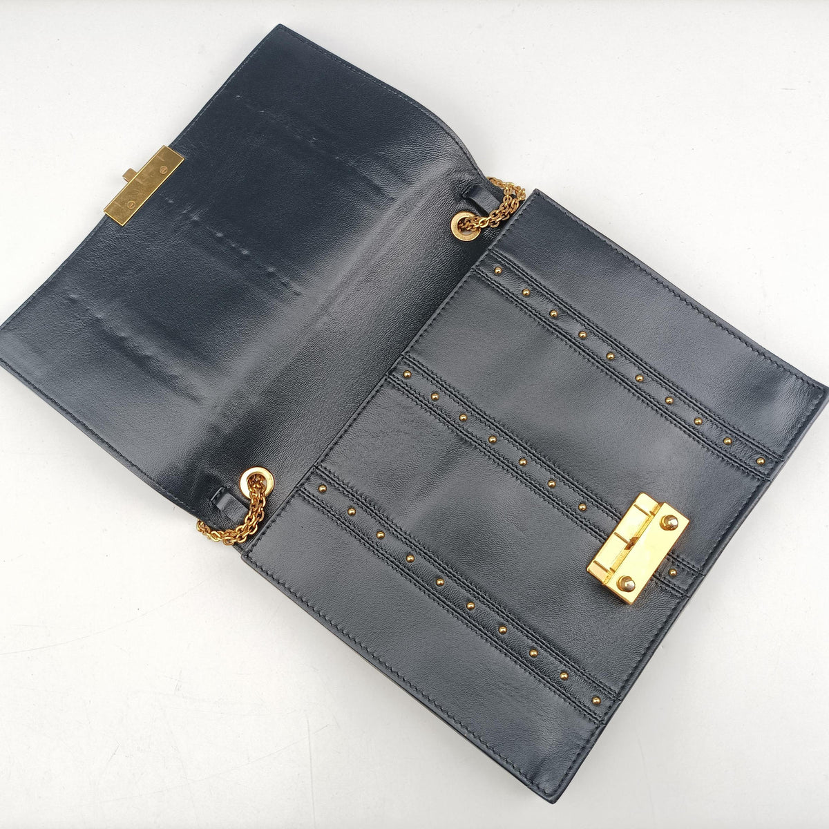 Studded Chain Flap Black Leather BL-H831NAP3スタッズ チェーン フラップ ブラック レザー BL-H831NAP3