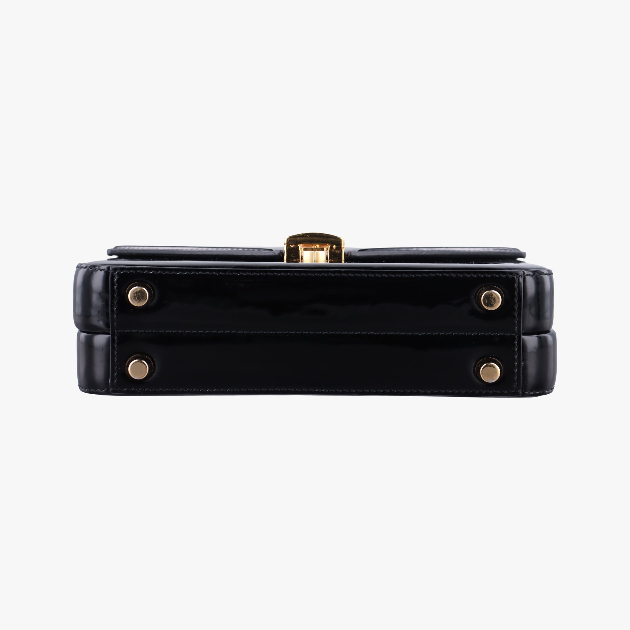 Pre-owned Gucci Sylvie Black Patent 589479 shoulderbag | stylenewstar