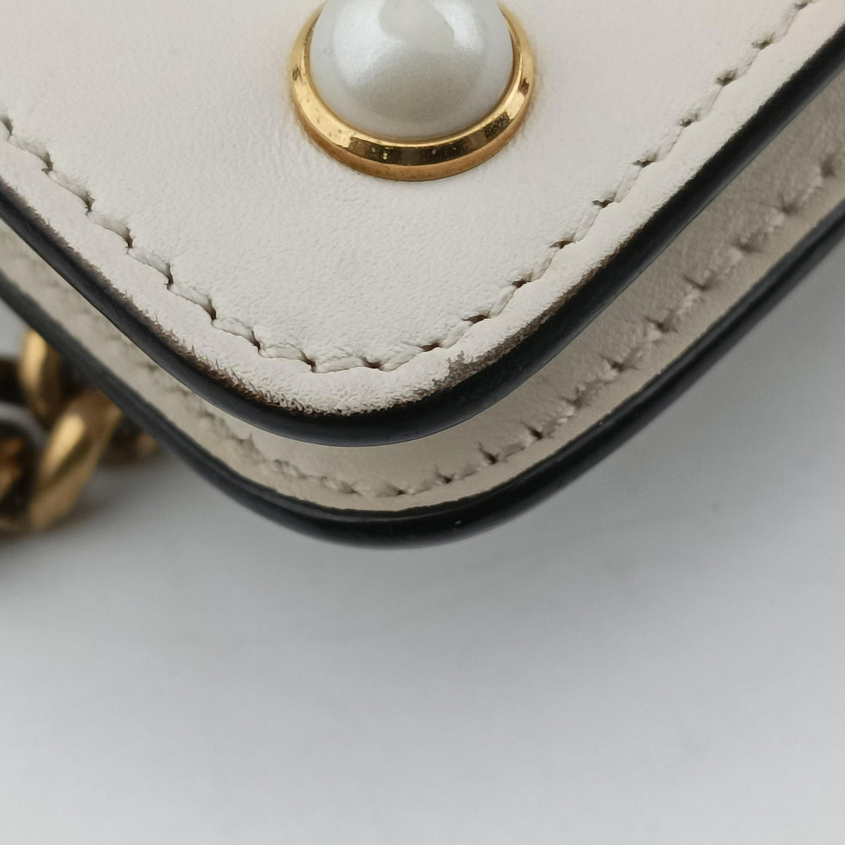 Broadway Pearl Bee White Leather 453778 F022617883ブロードウェイ パール ビー ホワイト レザー 453778 F022617883