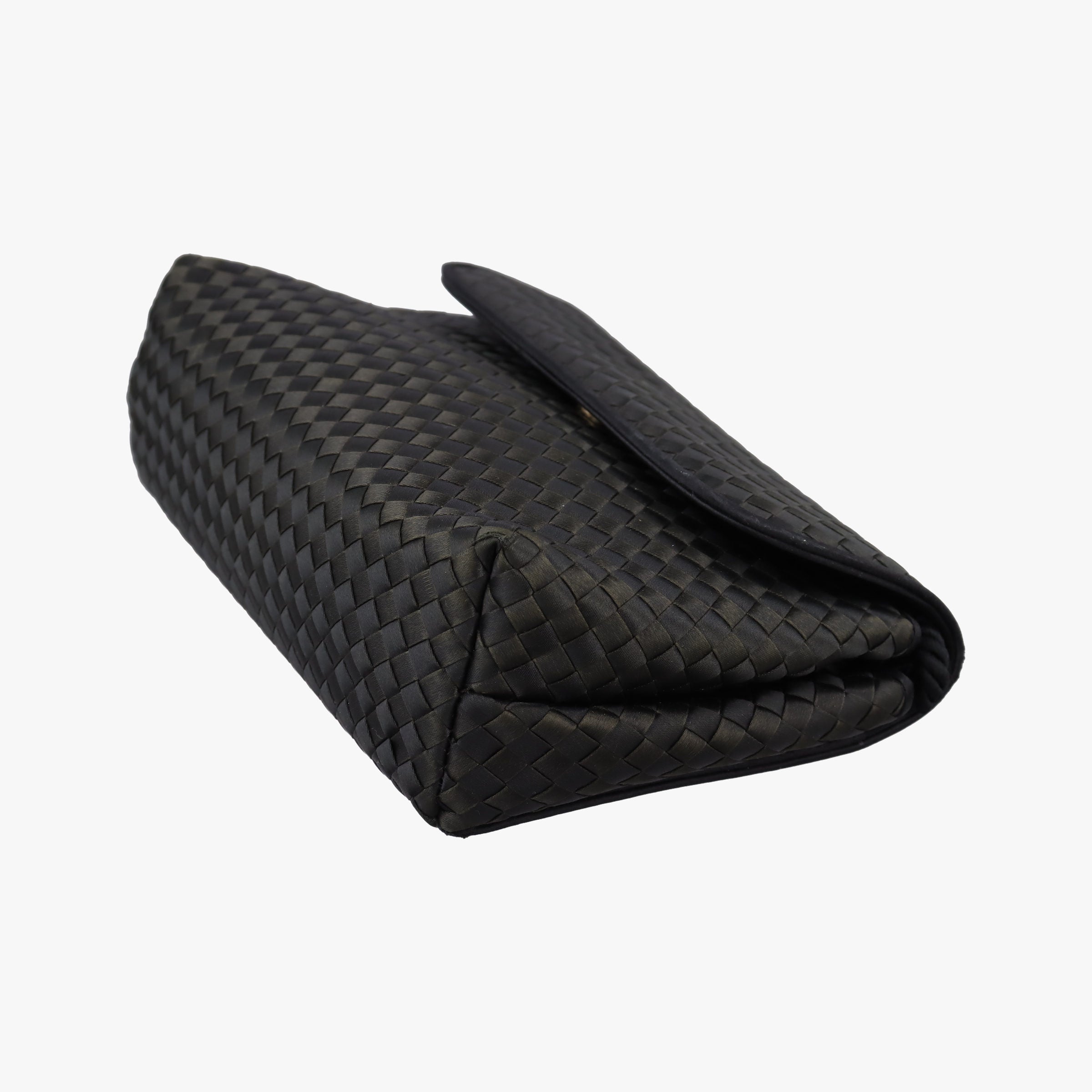 Intrecciato Satin Knot Flap Black Satin 10905009146NE 9L00003430D310 942072イントレチャート サテン ノット フラップ ブラック サテン 10905009146NE 9L00003430D310 942072