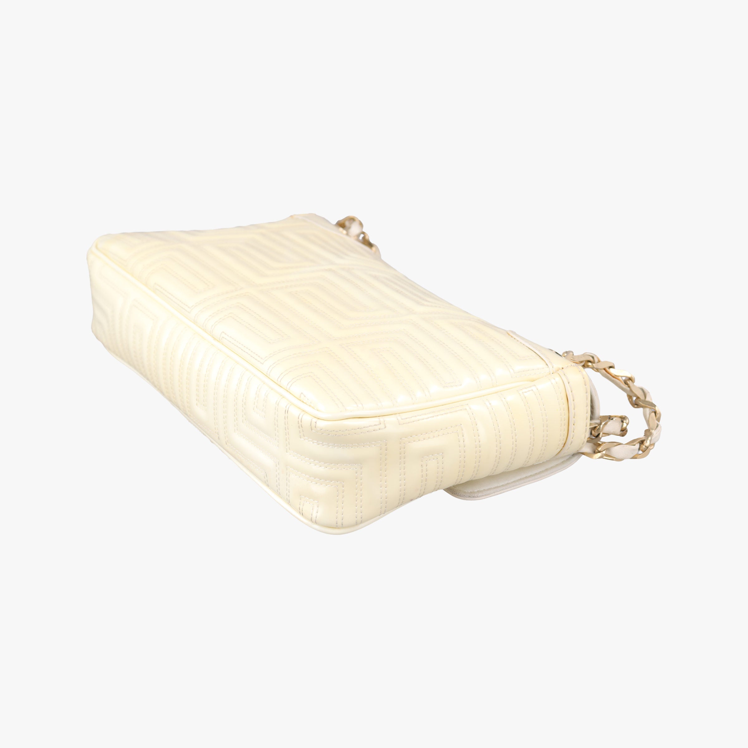 Greek Key Embossed Flap Yellow Patent クチュール グレカ柄 フラップ イエロー パテント
