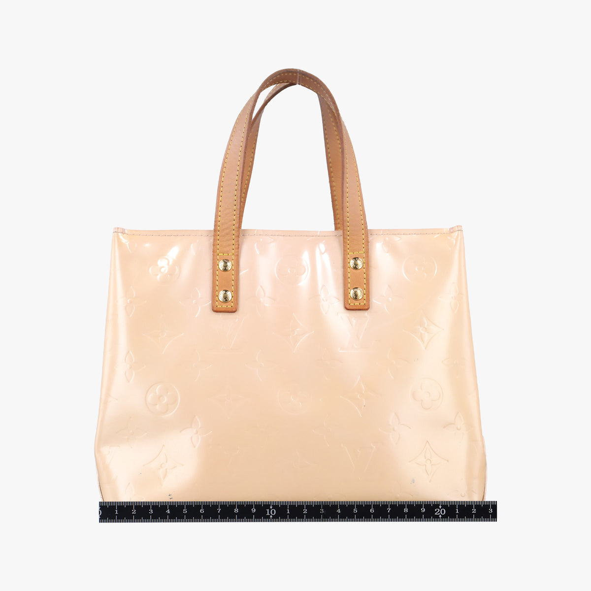 Secondhand Louis Vuitton Reade PM Beige Vernis M91144 handbag | stylenewstar