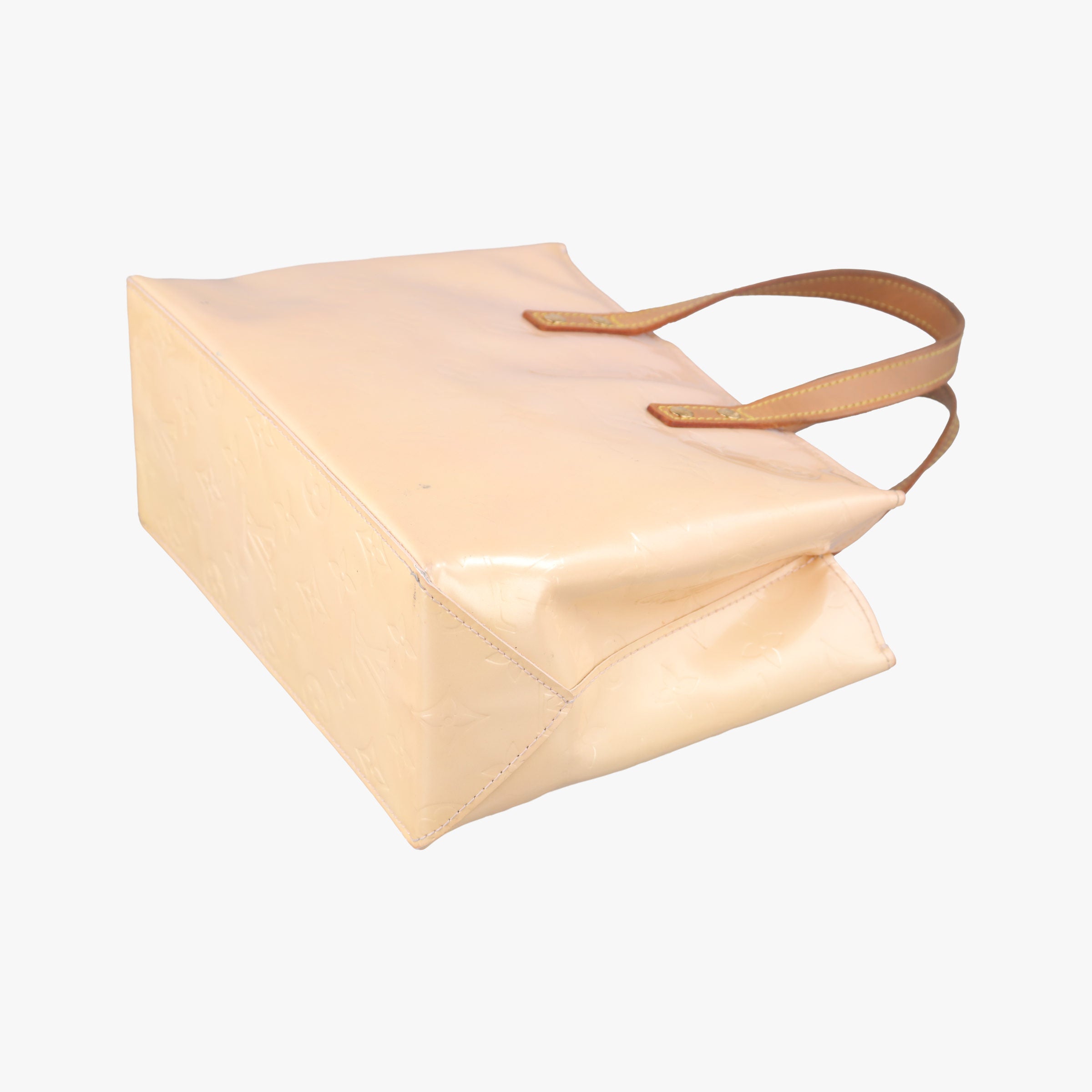 Secondhand Louis Vuitton Reade PM Beige Vernis M91144 handbag | stylenewstar