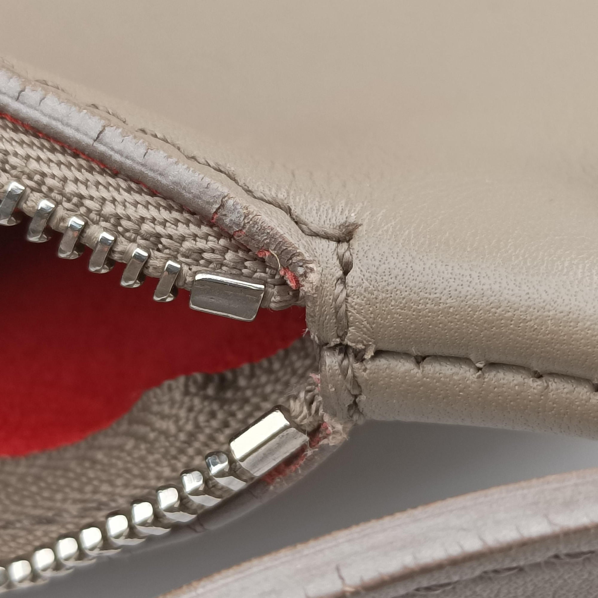 Pre-owned Celine Fortune cookie khaki Leather shoulderbag | stylenewstar
