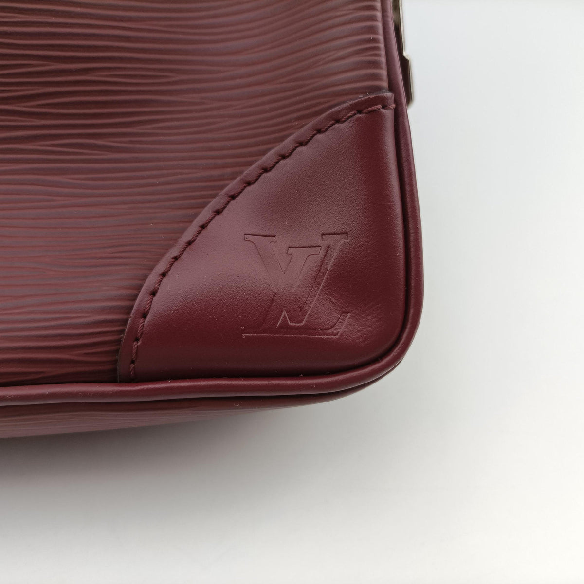 Porto Document Voyage Bordeaux Epi M41141 BA3184ポルトドキュメントボヤージュ ボルドー エピ M41141 BA3184