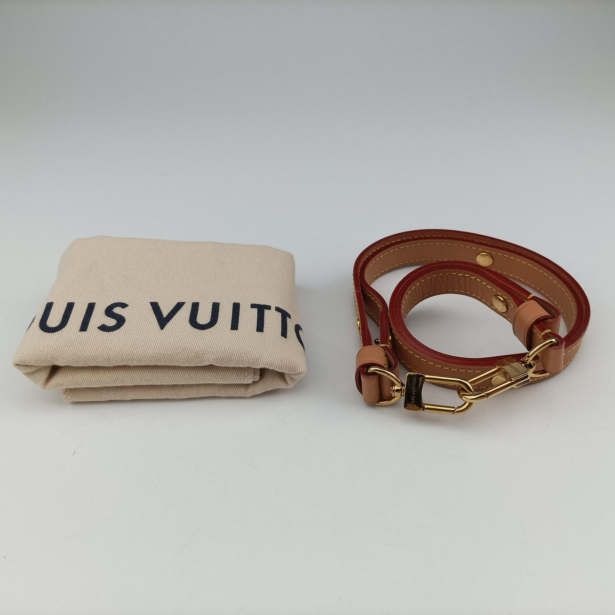 Pre-owned Louis Vuitton LOOP Brown×Beige Monogram Canvas M81098 shoulderbag | stylenewstar