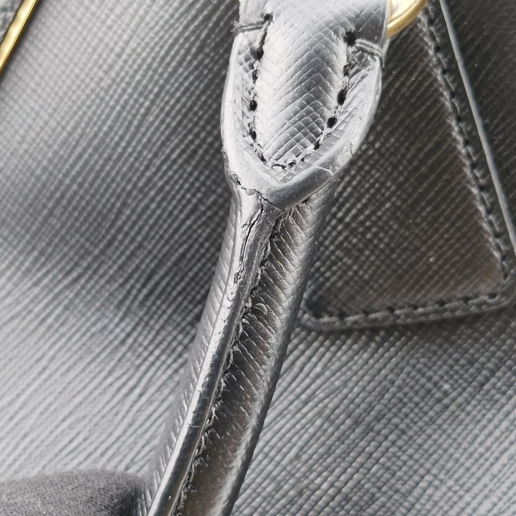 Galleria Black SAFFIANO Leather BN1802 117ガレリア ブラック サフィアーノレザー BN1802 117