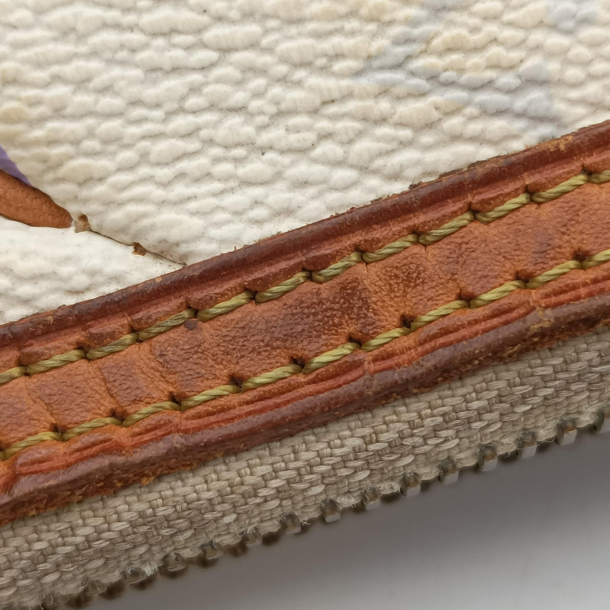 Pochette Mira MM Pouch white Monogram Multicolor M60096 AA0039ポシェット ミラMM ブロン モノグラム マルチカラー M60096 AA0039