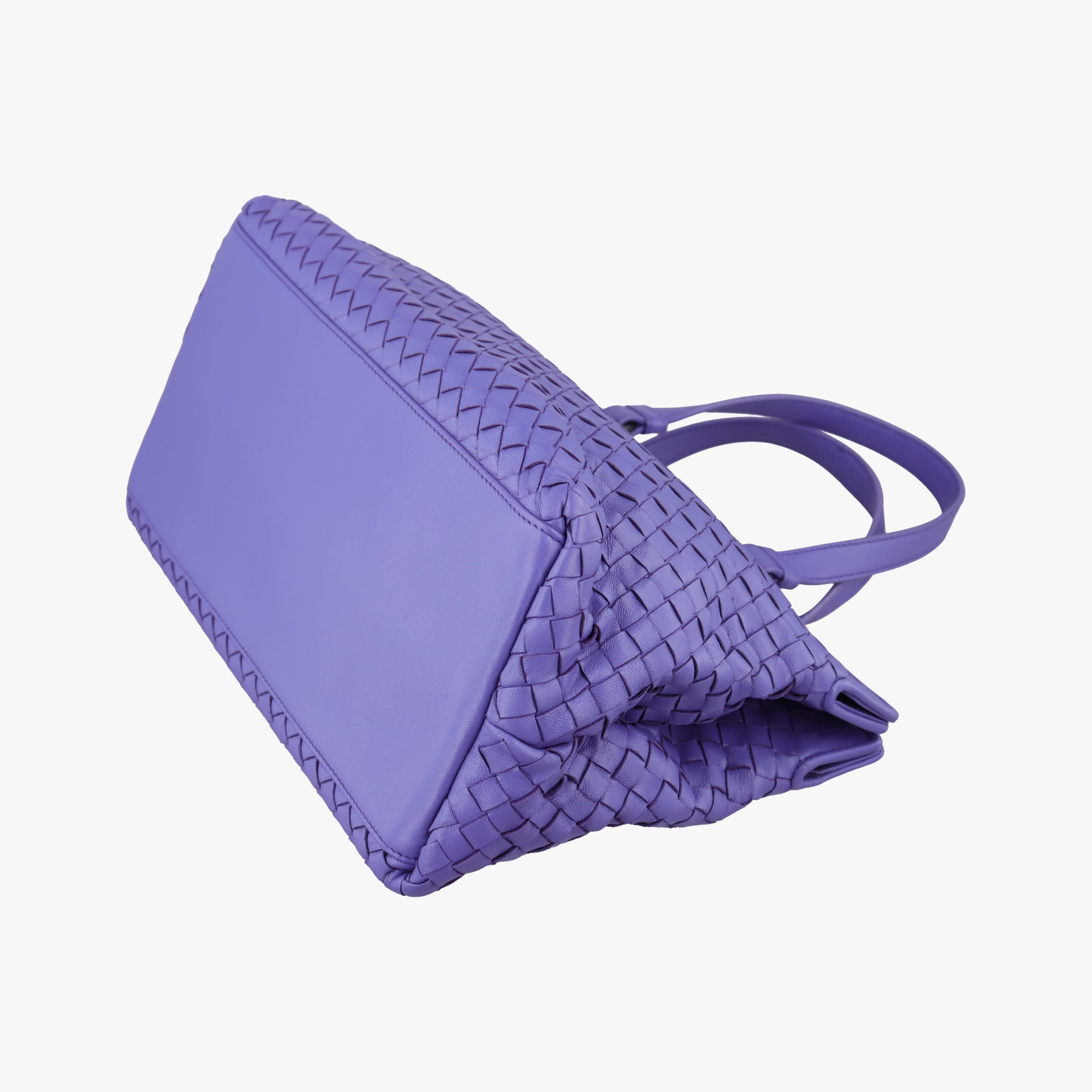 Intrecciato Purple lambskin B05989510Nイントレチャート パープル ラムスキン B05989510N