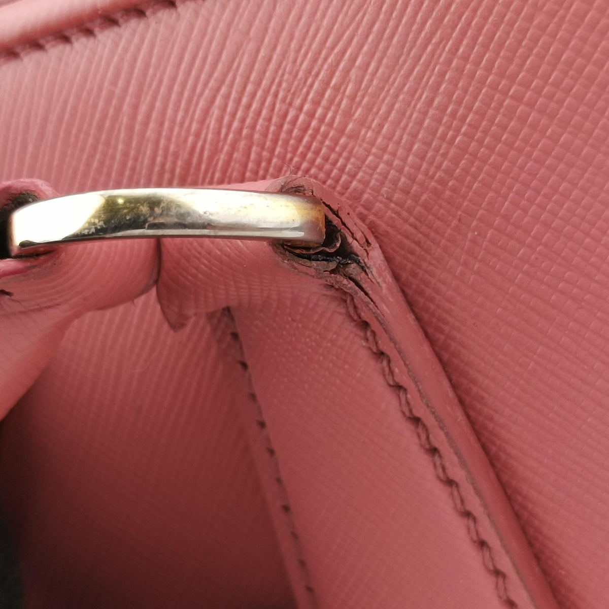 Promenade Pink SAFFIANO Leather BN2558 31/Zプロムナード ピンク サフィアーノレザー BN2558 31/Z