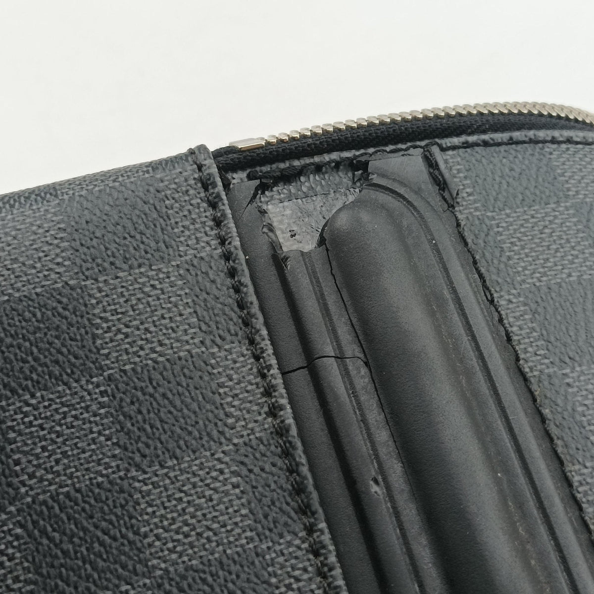 Vintage Louis Vuitton PEGASE 55 Noir Damier Graphite N23299 suitcase | stylenewstar