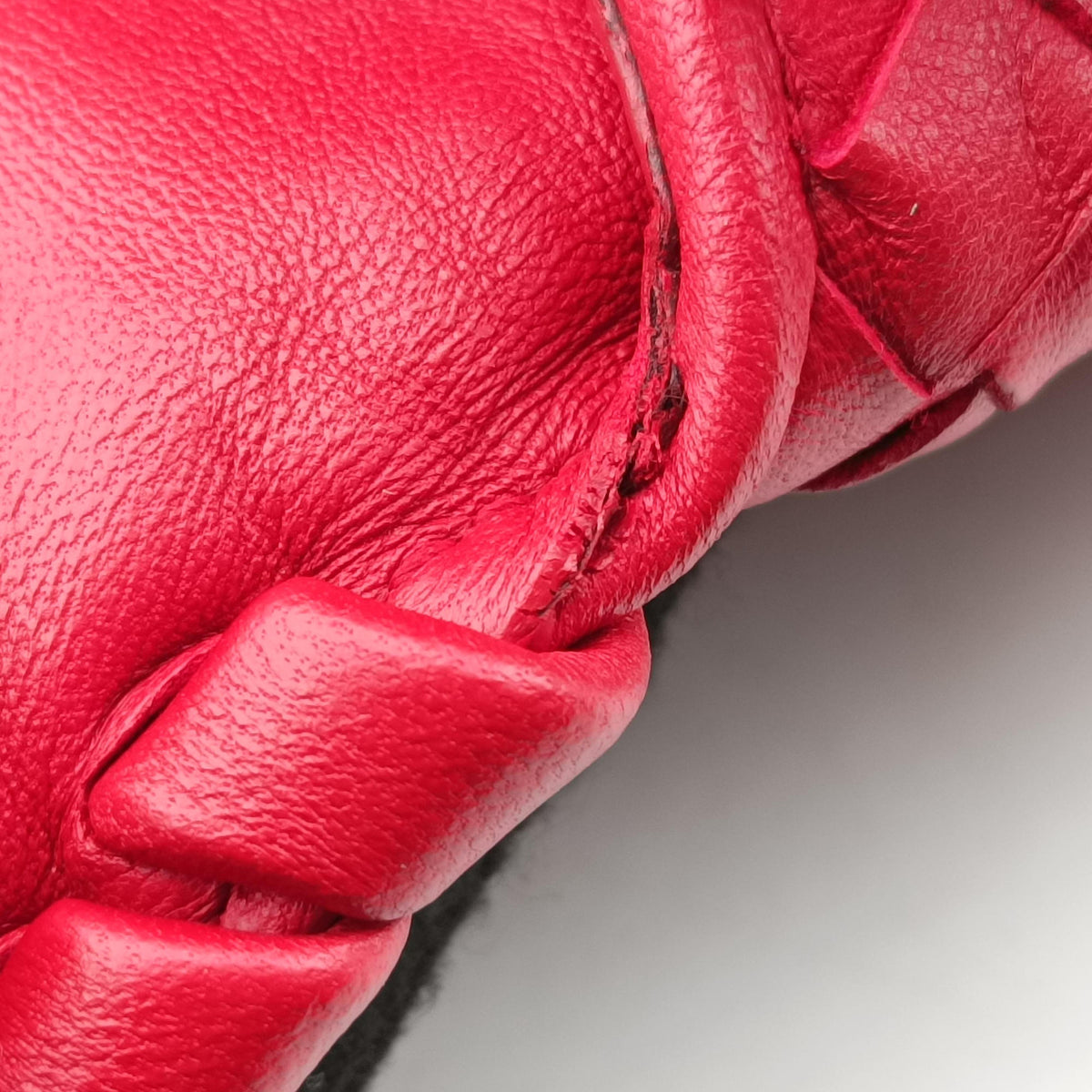 Intrecciato Olimpia Red lambskin B06213843Yイントレチャート オリンピア レッド ラムスキン B06213843Y