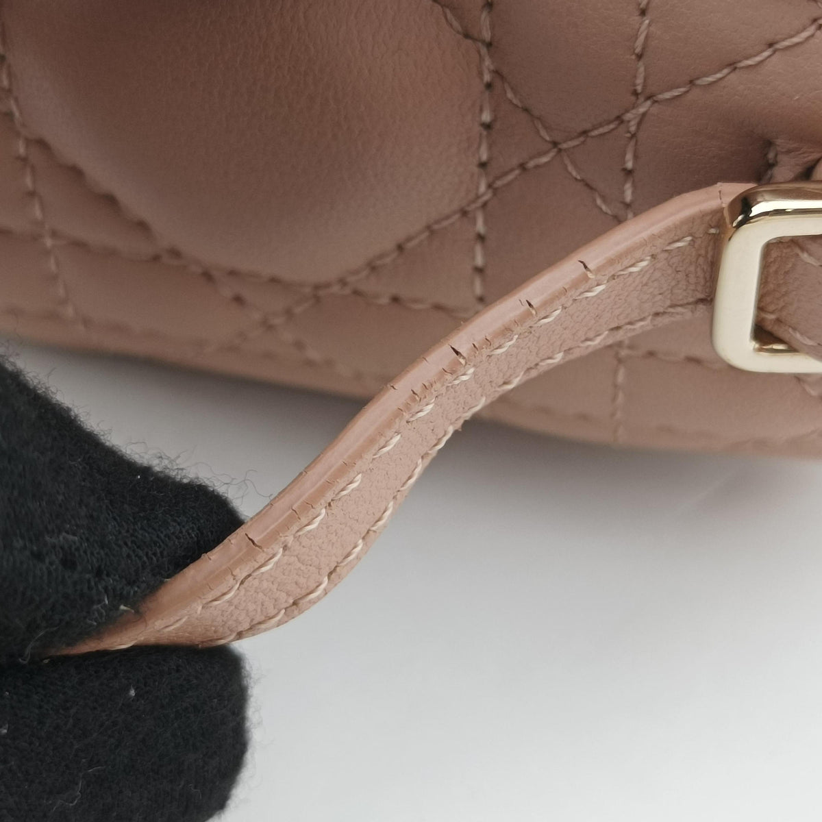 Lady Dior micro vanity Pink lambskin Lot number unknownレディディオール マイクロ ヴァニティ ピンク ラムスキン 製番不明