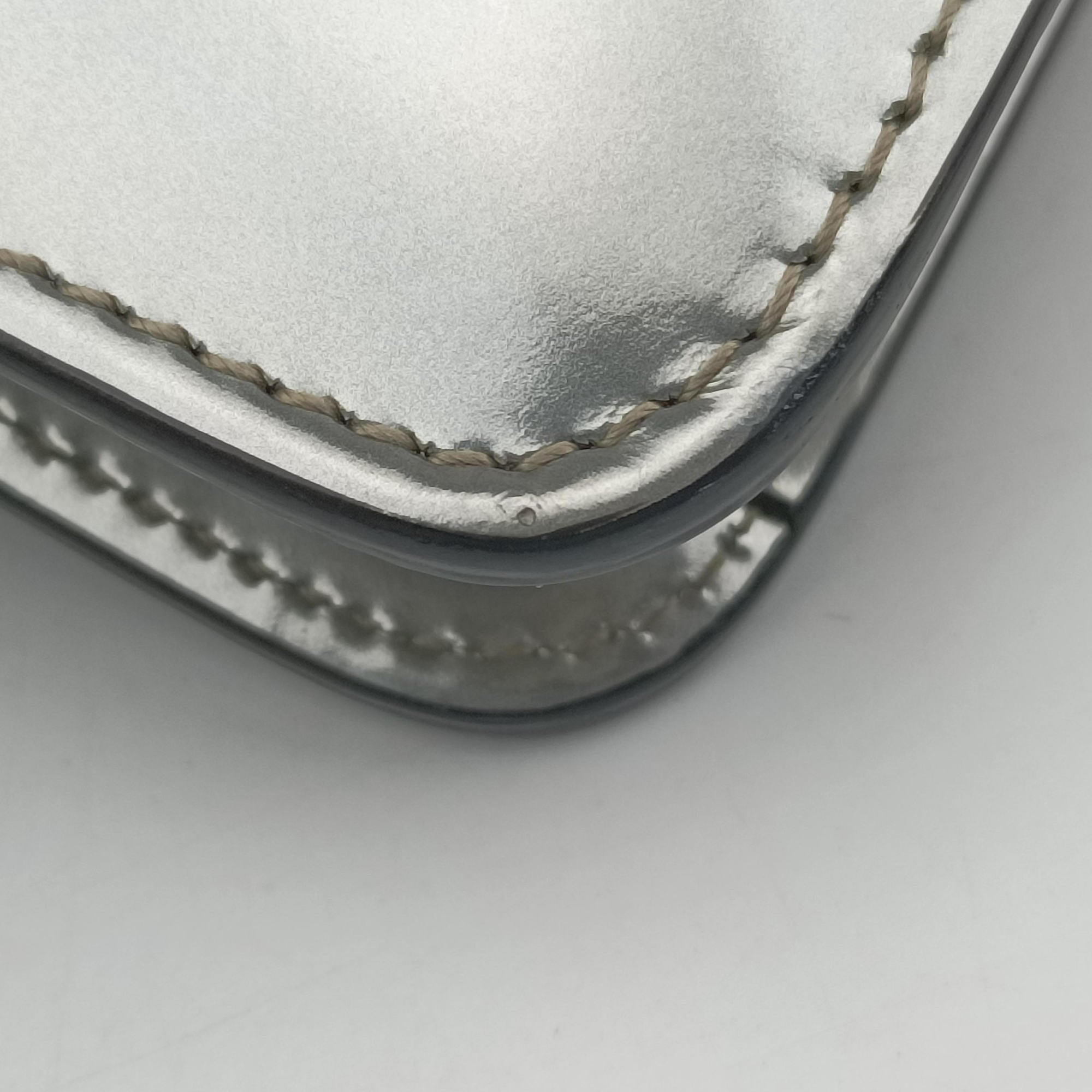 Pre-owned Bvlgari SERPENTI FOREVER Silver Patent Leather shoulderbag | stylenewstar
