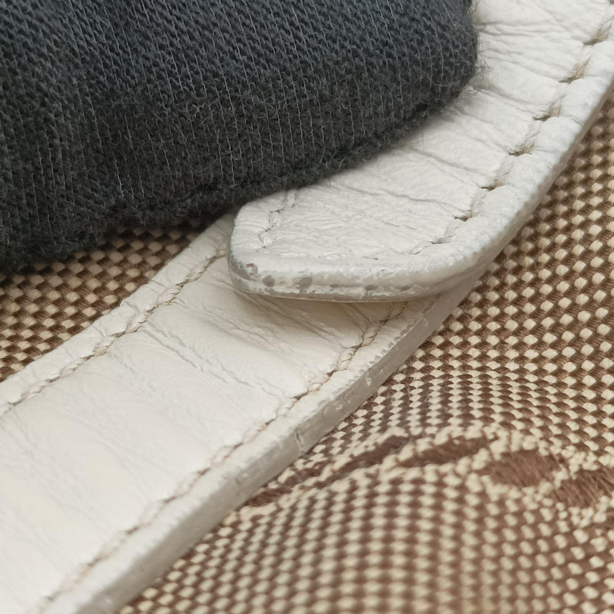 Canapa Logo khaki×White Canvas×Leather BN2832 194/Aカナパ ロゴ リボン カーキ×ホワイト キャンバス×レザー BN2832 194/A