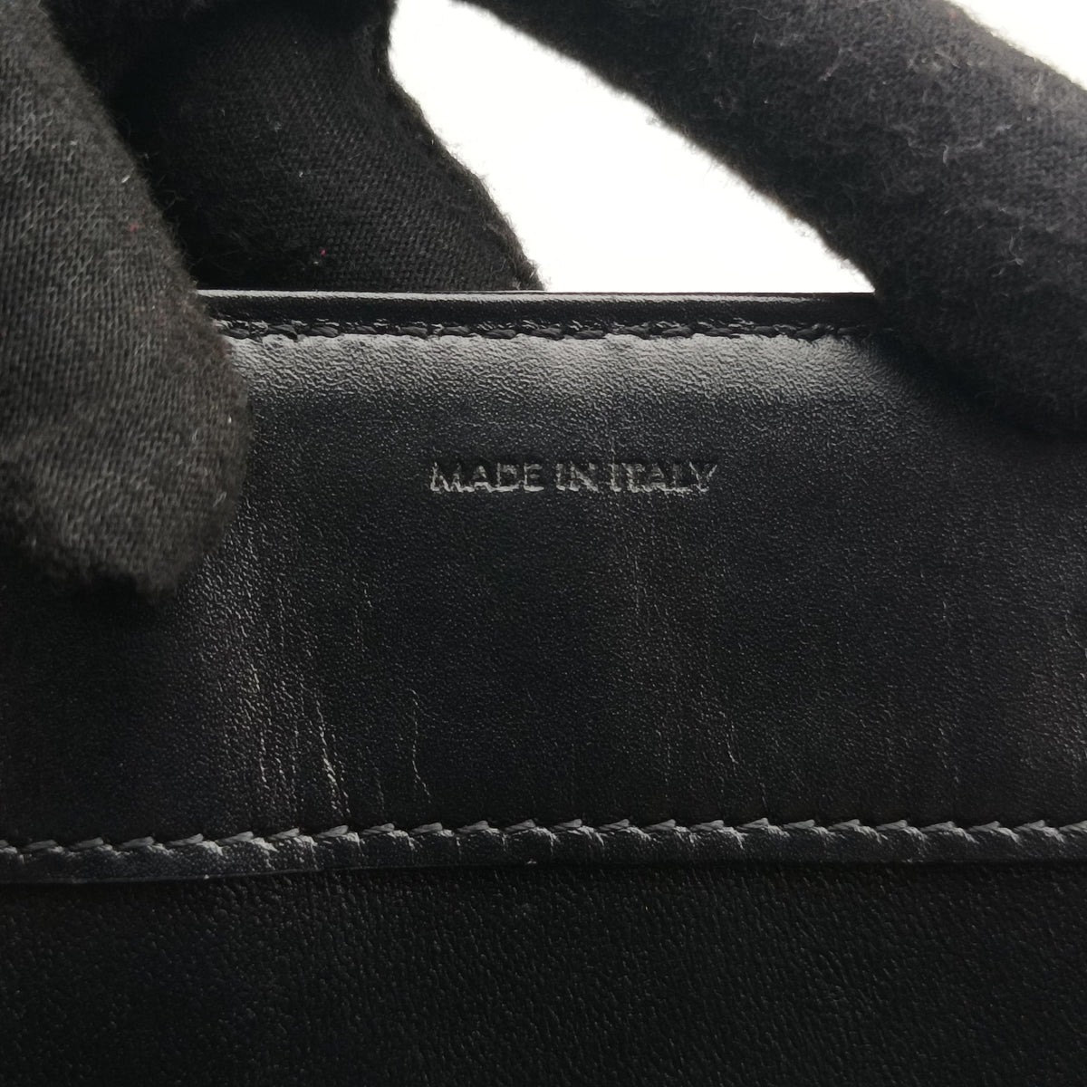 16 Bag Black Calfskin U-CU-019916 バッグ ブラック カーフスキン U-CU-0199