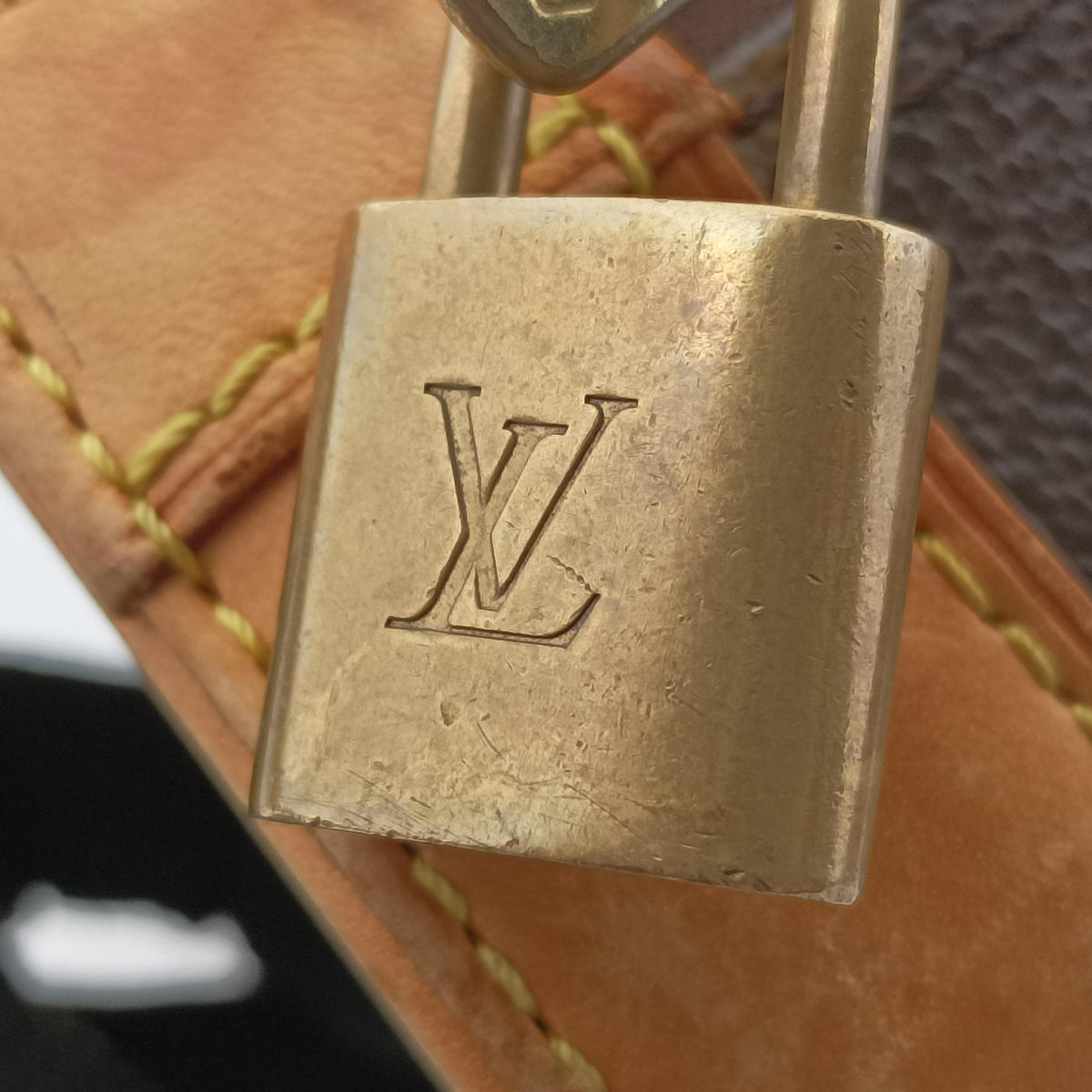 Alma BB Brown Monogram Canvas M53152 AA2104アルマBB モノグラム/ブラウン モノグラム キャンバス M53152 AA2104