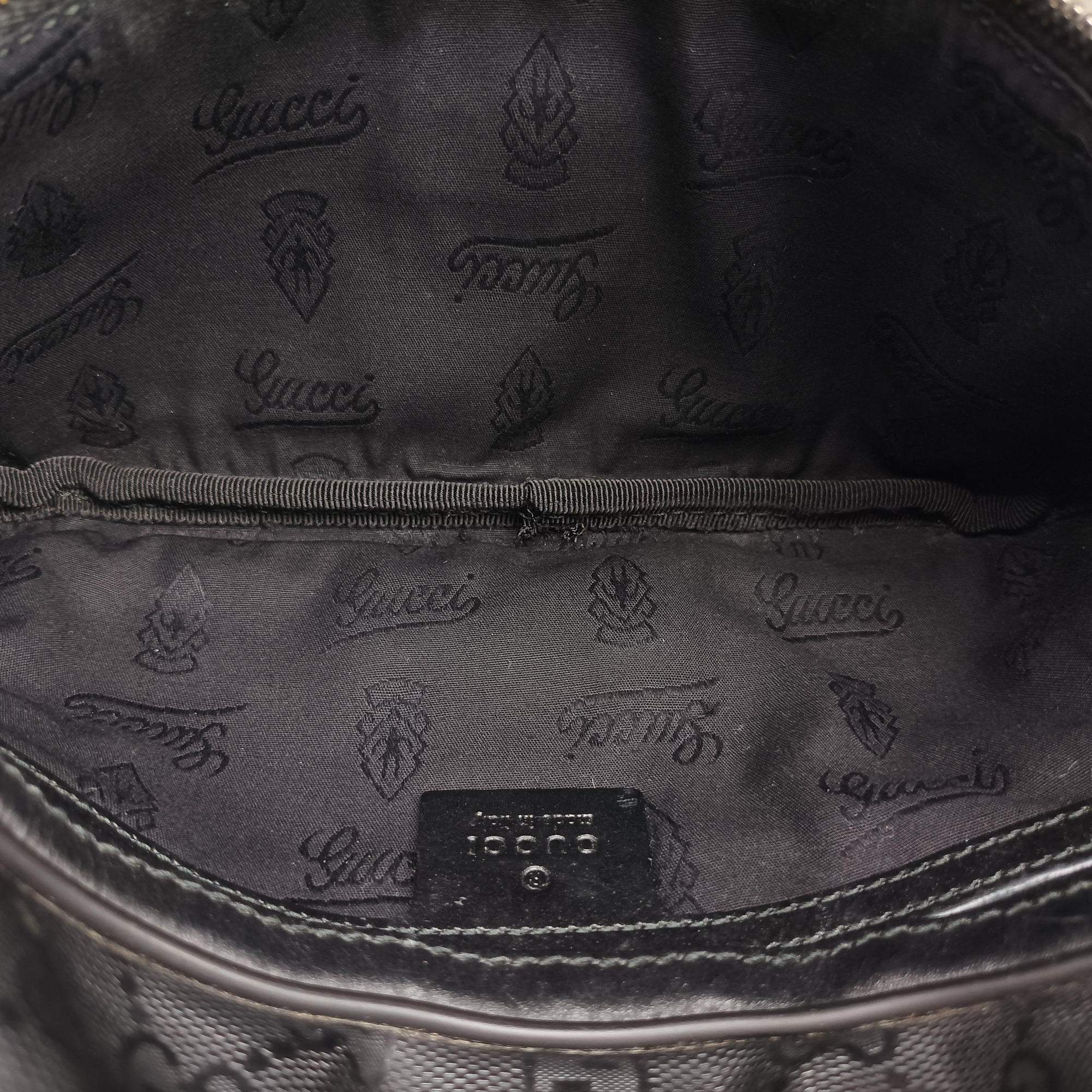 Pre-owned Gucci GG Supreme Black PVC coated canvas 233269 bum bag/waist bag | stylenewstar