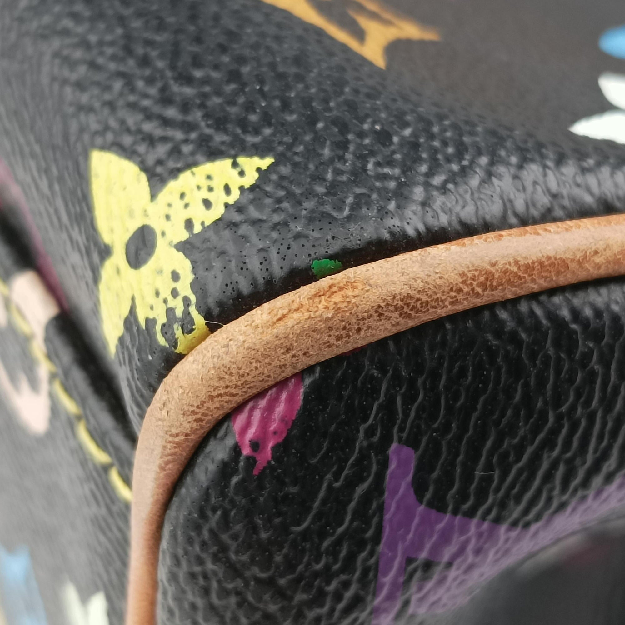 Pre-owned Louis Vuitton Aurelia MM Noir Monogram Multicolor M40095 shoulderbag | stylenewstar