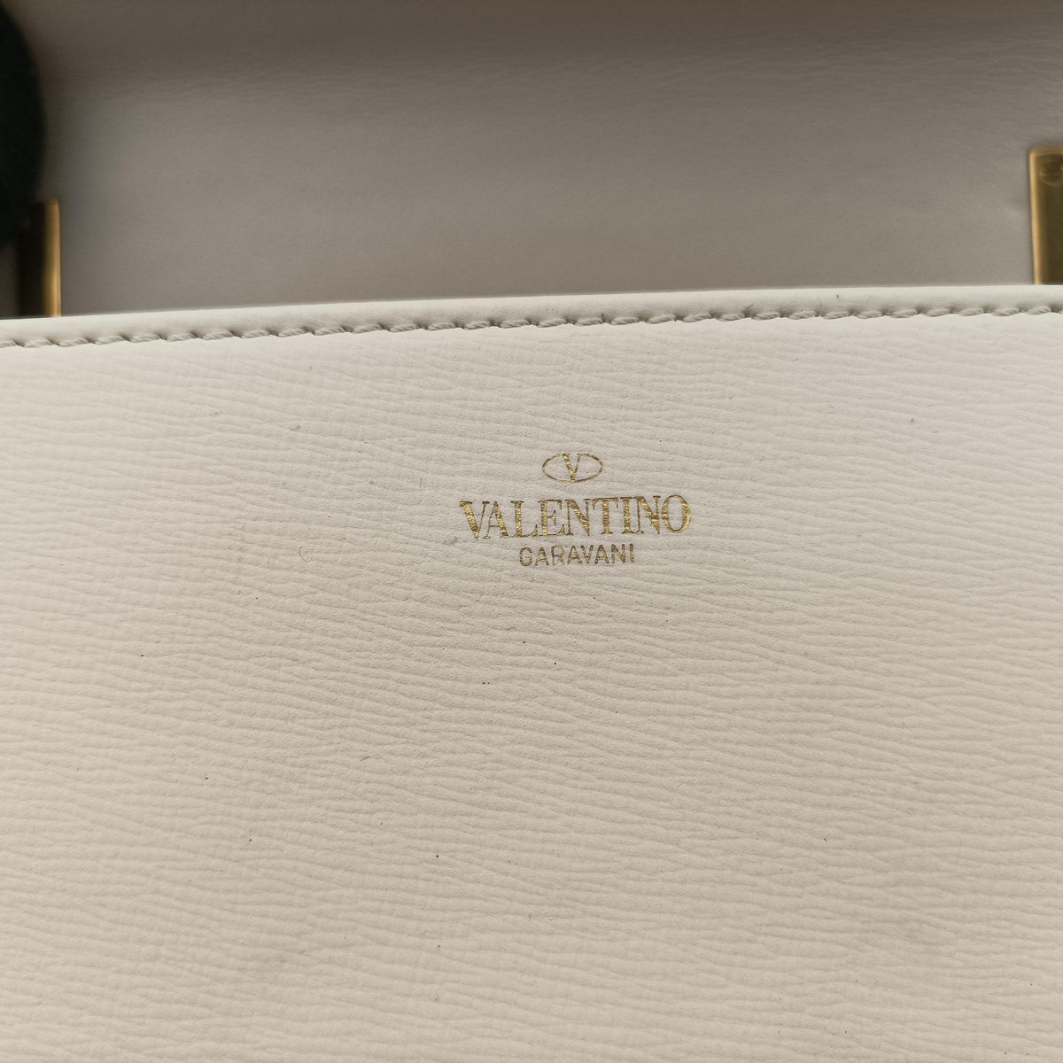 VLogo White Leather IC ChipVロゴ ホワイト レザー ICチップ