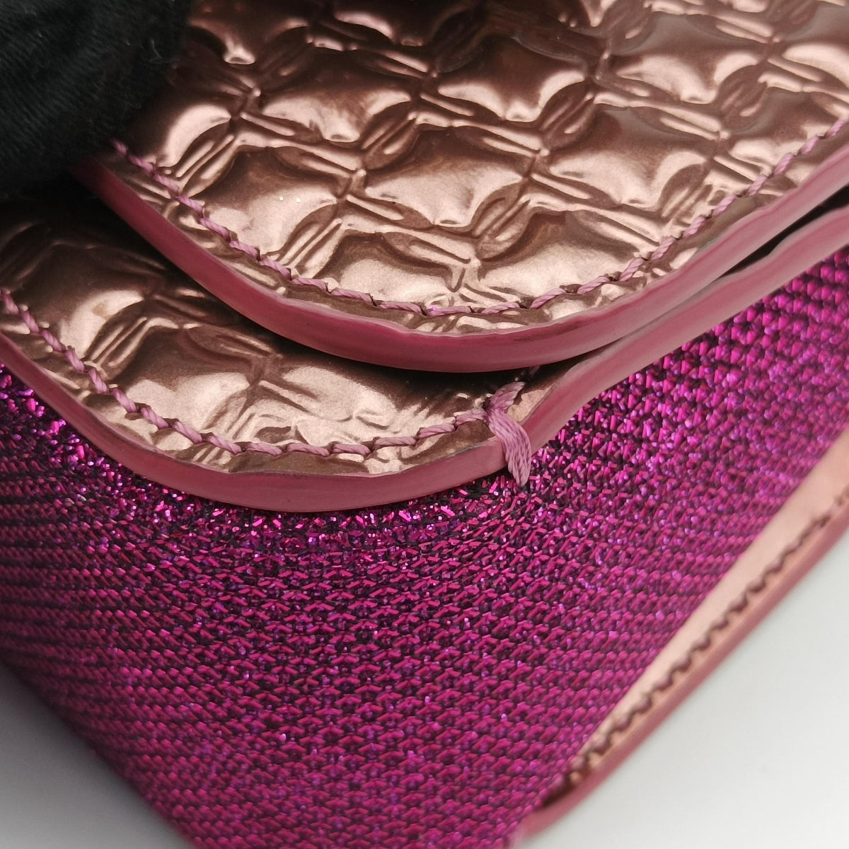 Pre-owned Christian Louboutin Sweet Charity Scarabe Spike Pink Patent shoulderbag | stylenewstar