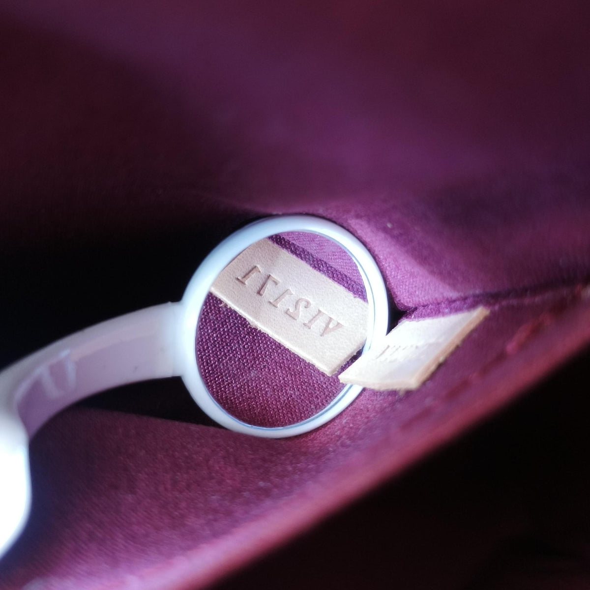 MELROSE AVENUE AMARANTE Vernis M93757 VI2171メルローズ アヴェニュー アマラント ヴェルニ M93757 VI2171