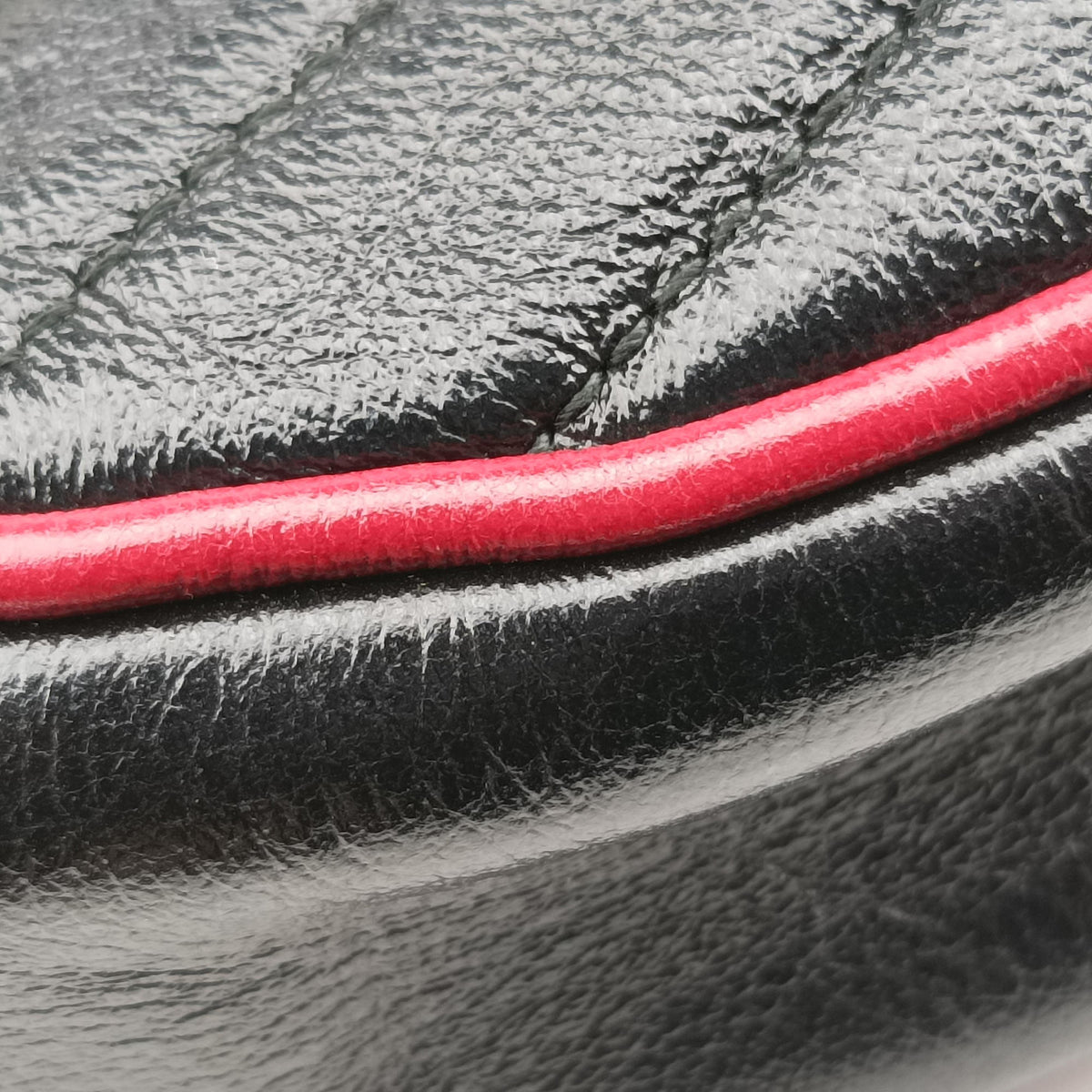 GG Marmont Black×Red Leather 550154 H029690636GGマーモント ブラック×レッド レザー 550154 H029690636