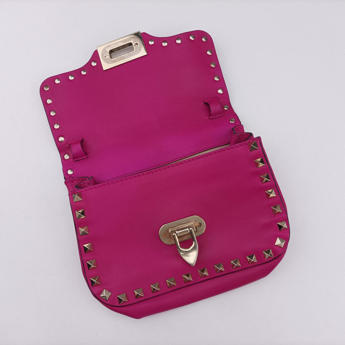 Rockstud purple Leather TV JW2B0671BOLロックスタッズ パープル レザー TV JW2B0671BOL