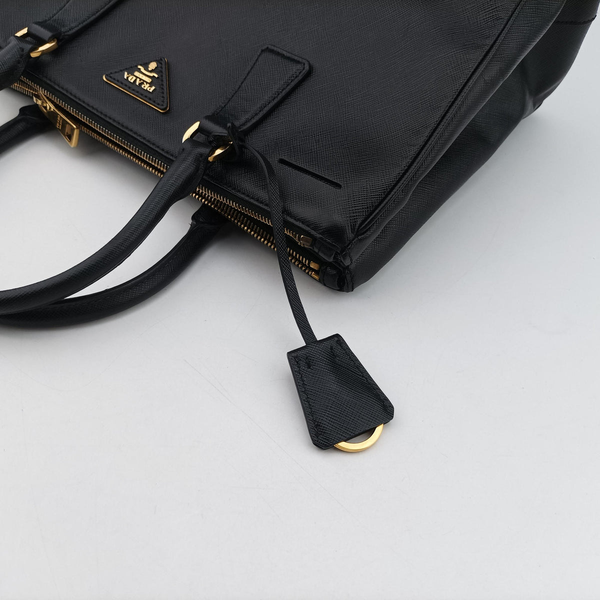 Galleria Black SAFFIANO Leather BN2274 58/L 173ガレリア ブラック サフィアーノレザー BN2274 58/L 173