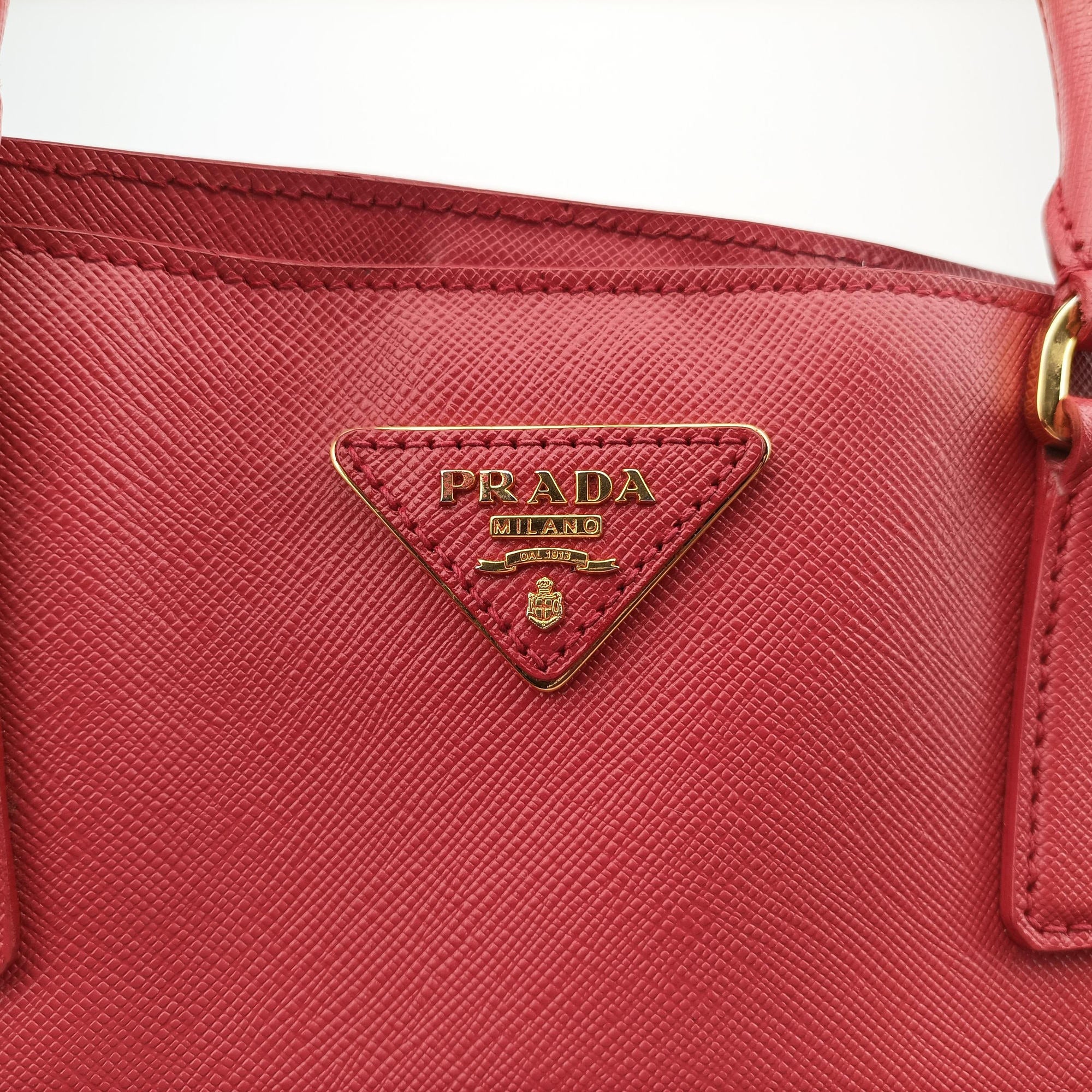 Galleria Red SAFFIANO Leather BN1844 31/Eガレリア レッド サフィアーノレザー BN1844 31/E