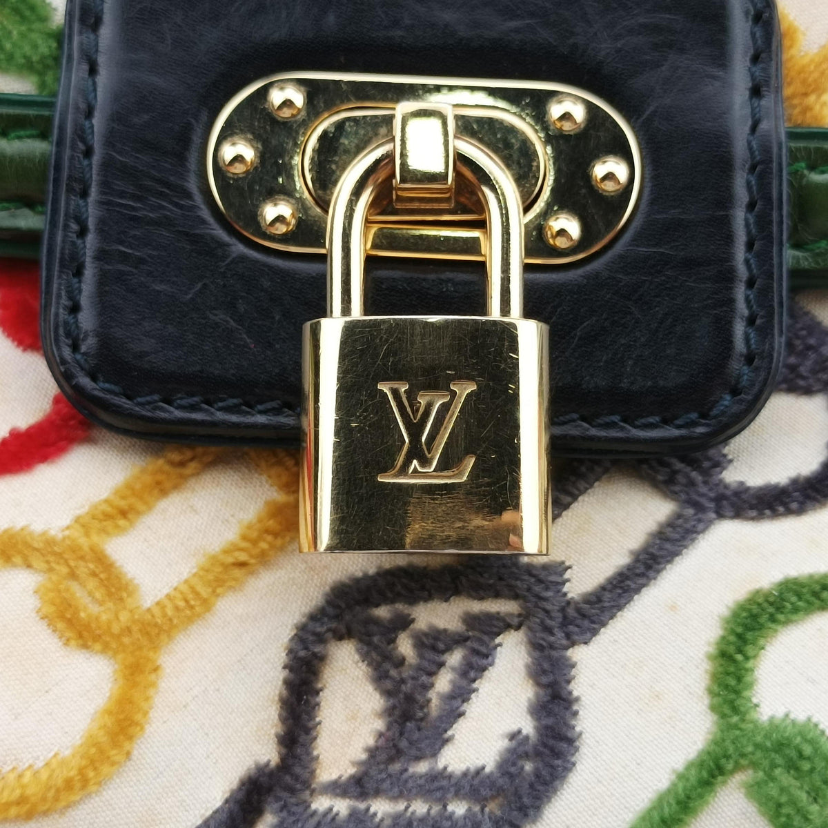 Dolly Charms multicolor Velvet×leather M95208 BA0056ドリー チャーム マルチカラー ベロア×レザー M95208 BA0056