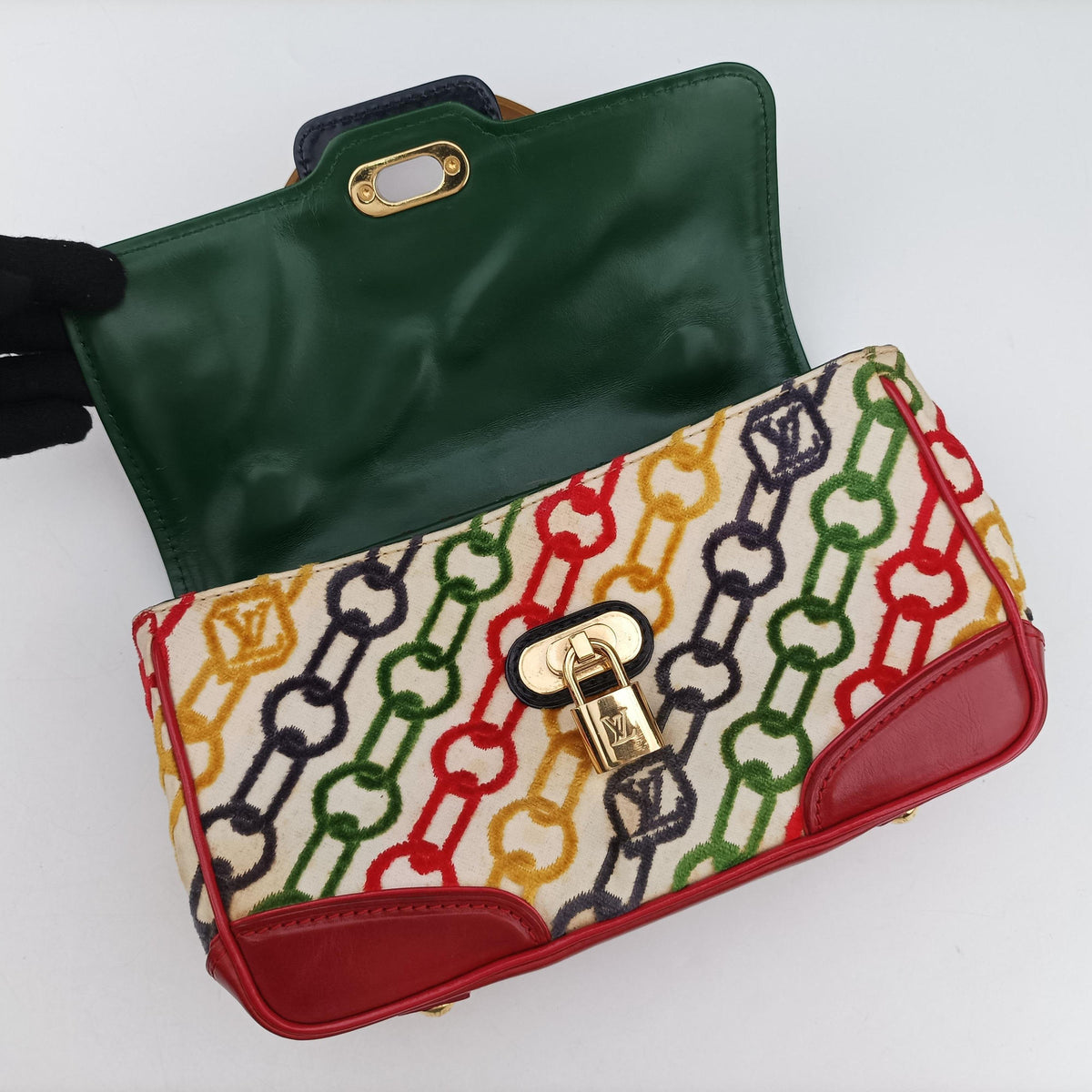 Dolly Charms multicolor Velvet×leather M95208 BA0056ドリー チャーム マルチカラー ベロア×レザー M95208 BA0056
