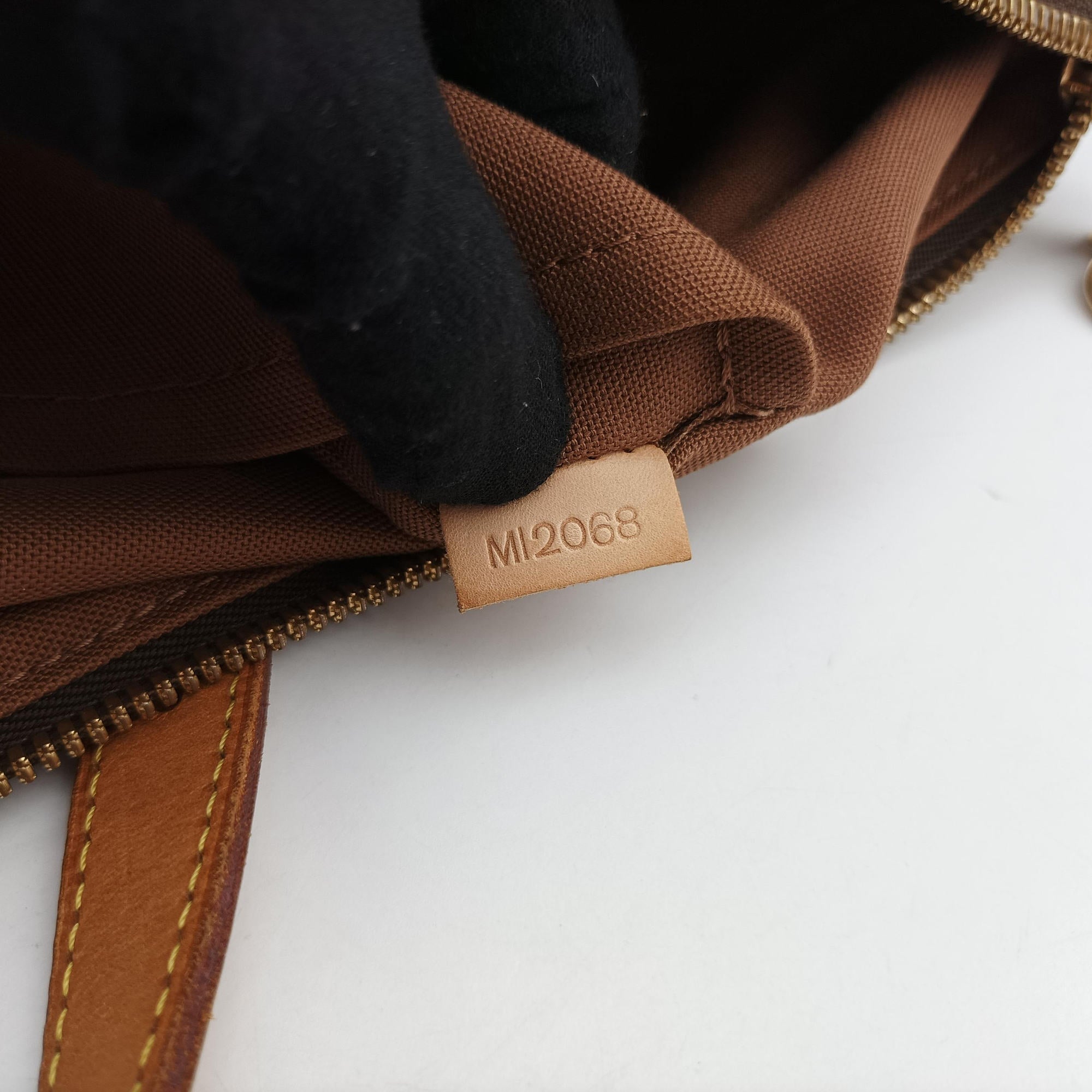 PALERMO GM brown Monogram Canvas M40146 MI2068パレルモGM モノグラム/ブラウン モノグラムキャンバス M40146 MI2068
