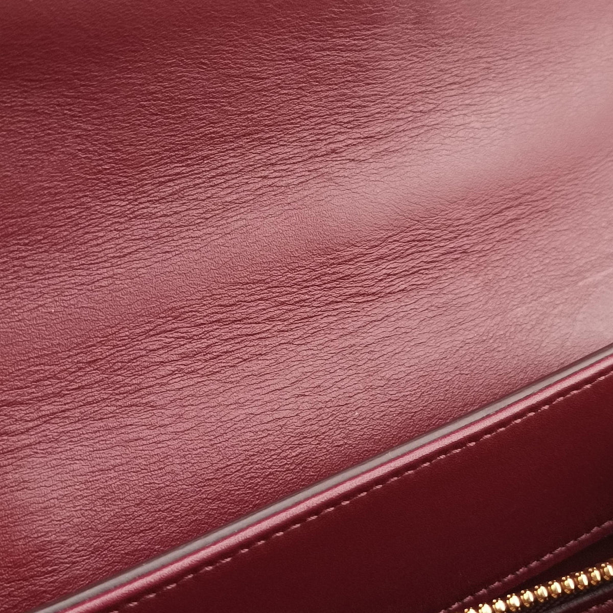 Pre-owned Celine 16 Bag Burgundy Calfskin shoulderbag | stylenewstar