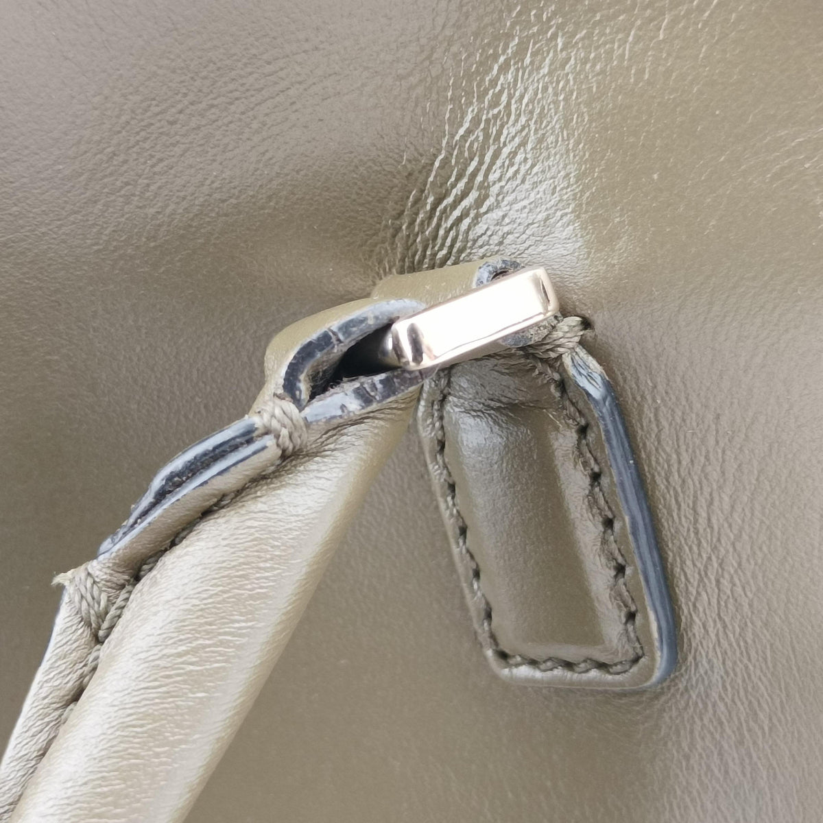 Rockstud Green Leather Lot number unknownロックスタッズ グリーン レザー 製番不明