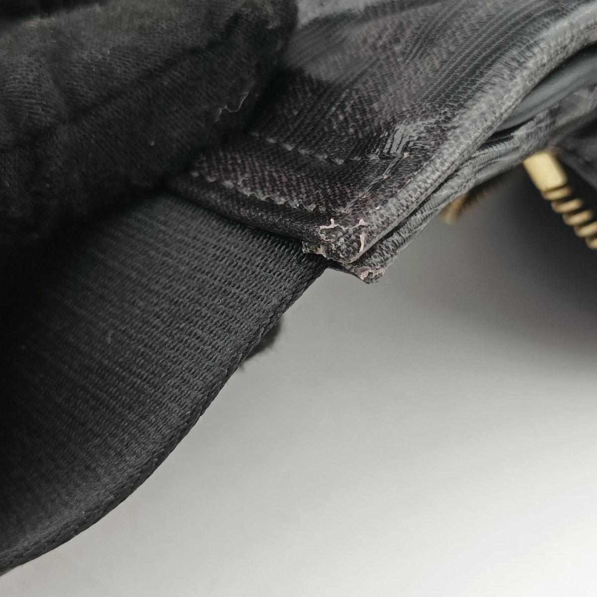 Zucca Diagonal Pattern Black PVC Coated Canvas 7VA434 7VA434 A5N7 198-8241ズッカ柄 ダイアゴナル ブラック PVCコーティングキャンバス 7VA434 7VA434 A5N7 198-8241