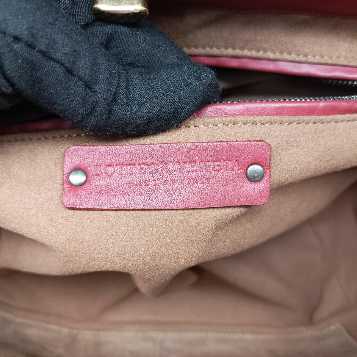 Intrecciato Ellitica Red lambskin B07612356Aイントレチャート エリティカ レッド ラムスキン B07612356A