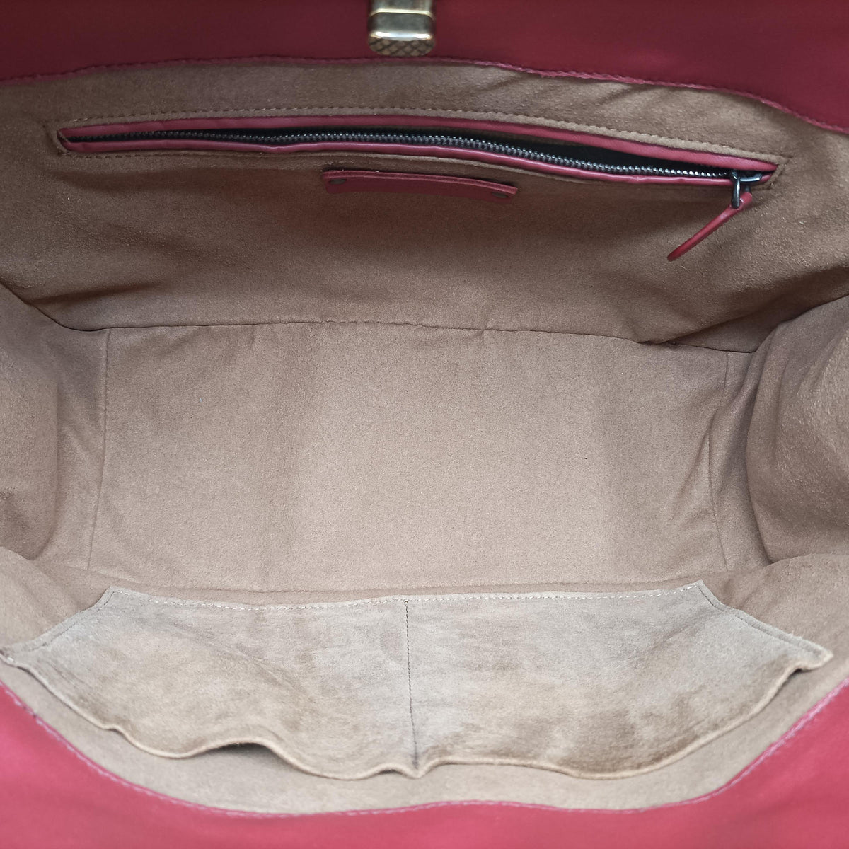 Intrecciato Ellitica Red lambskin B07612356Aイントレチャート エリティカ レッド ラムスキン B07612356A