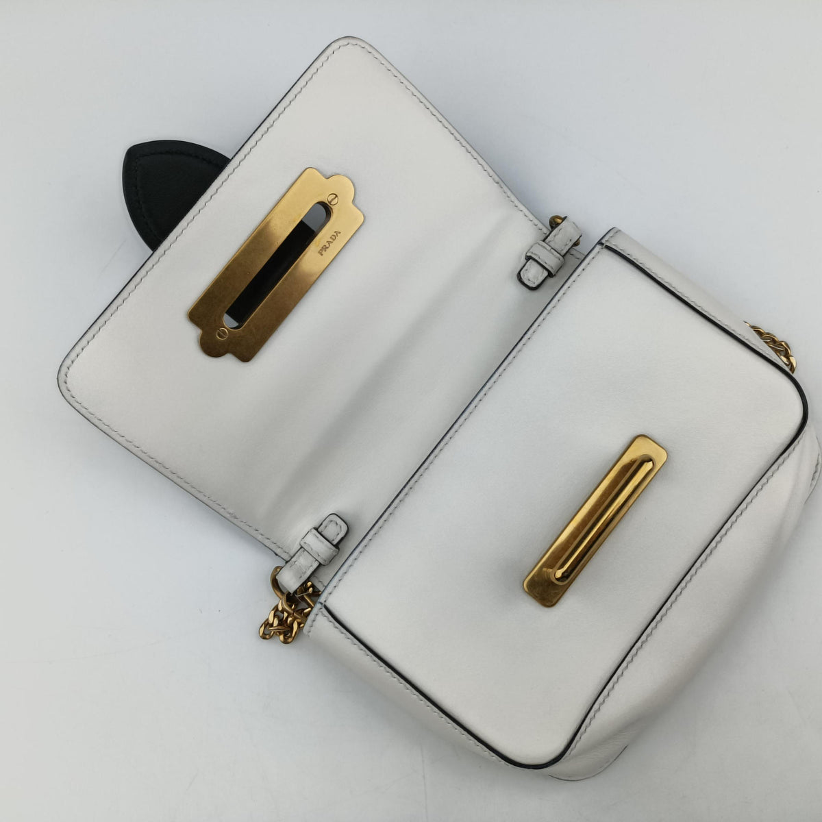 Cahier White Leather×SAFFIANO Leather 1BL004 256カイエ ホワイト レザー×サフィアーノレザー 1BL004 256
