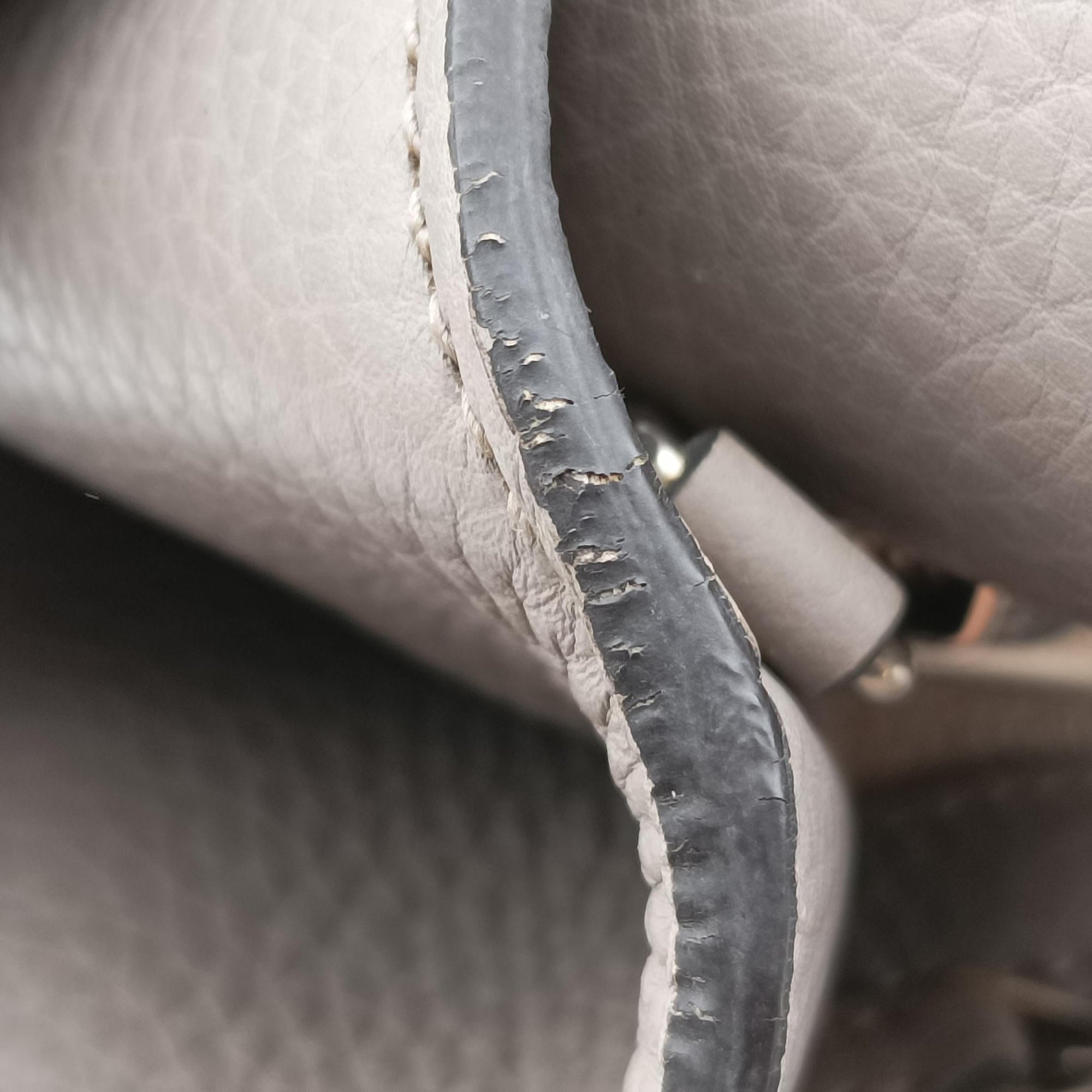 BAMBOO Grey Leather 370829 F018063830バンブー グレー レザー 370829 F018063830