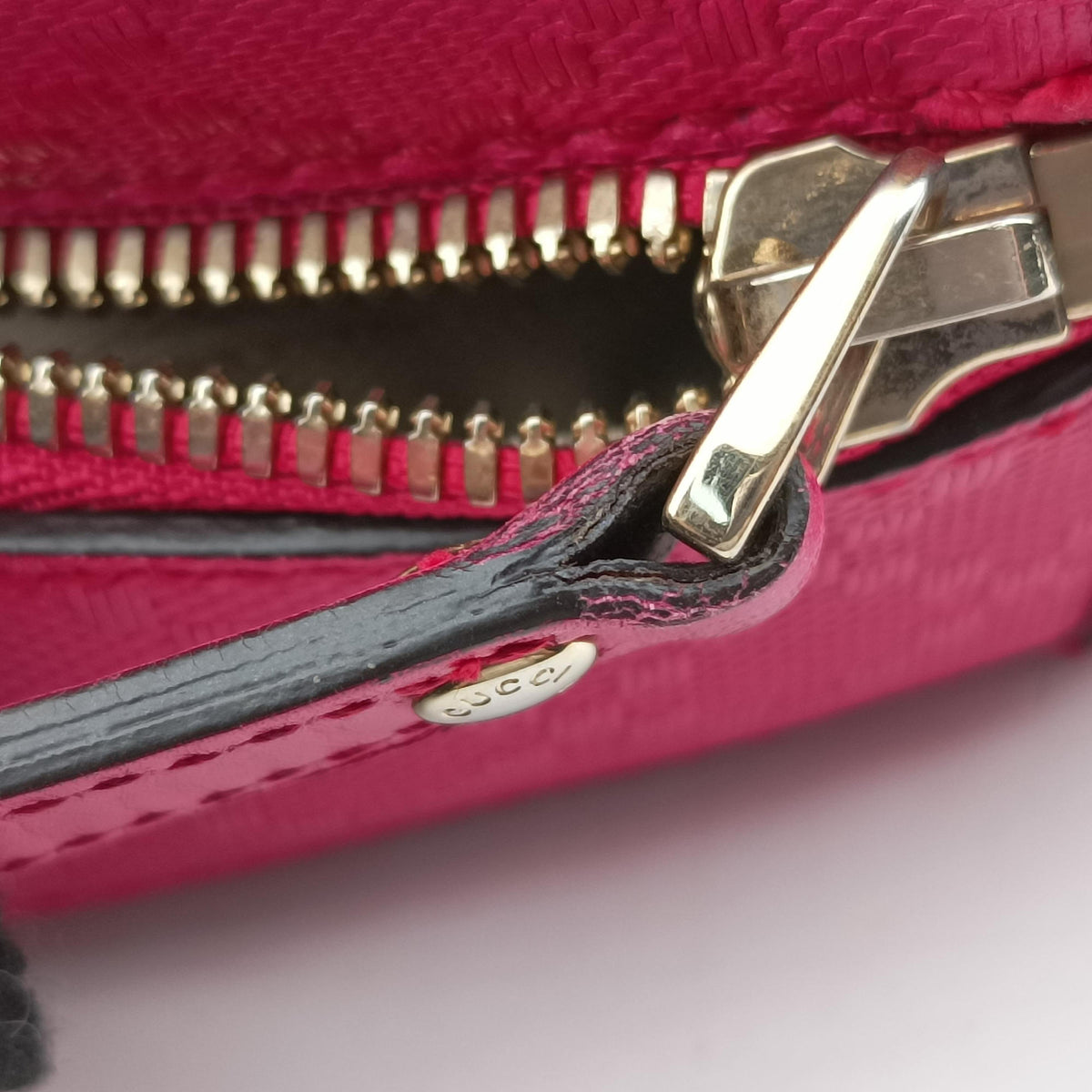 Bright Diamante Rose Leather 354224 E016582686ブライトディアマンテ ローズ レッド レザー 354224 E016582686