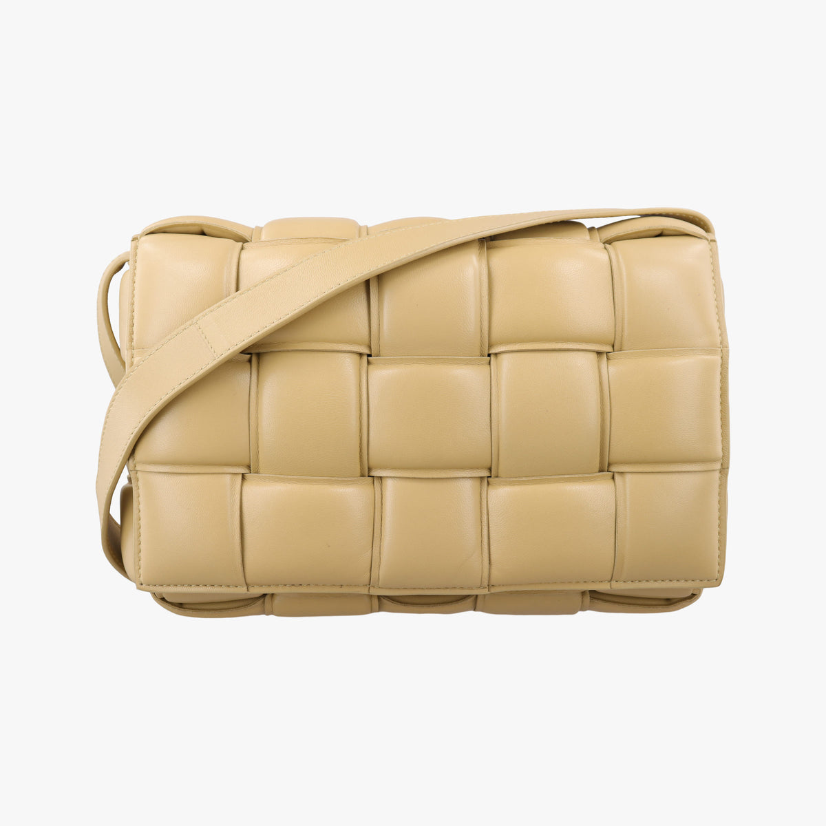 Padded CASSETTE Beige lambskin B08917888Dパデッド カセット ベージュ ラムスキン B08917888D