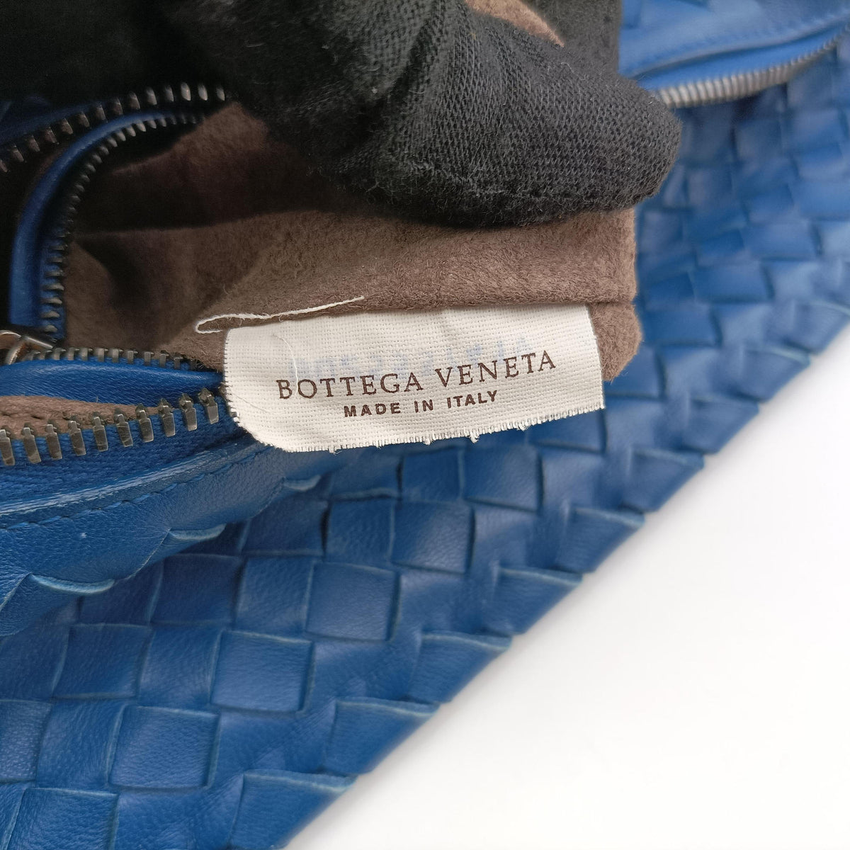 Intrecciato Blue lambskin B02553741Vイントレチャート ブルー ラムスキン B02553741V