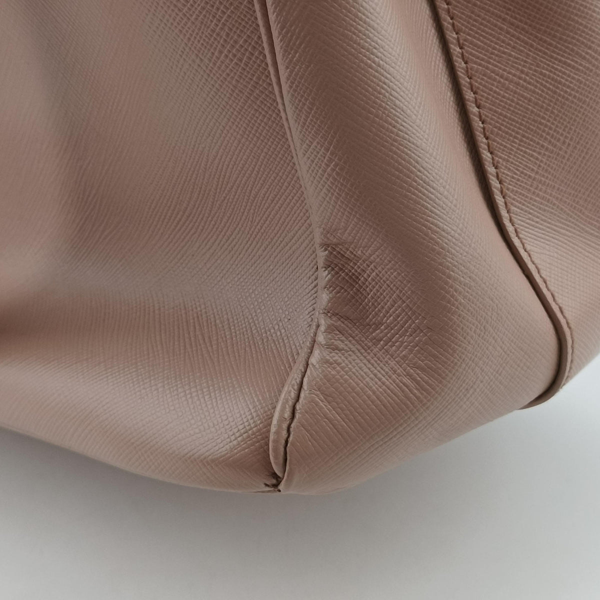 Galleria Pink SAFFIANO Leather BN1786 180ガレリア ピンク サフィアーノレザー BN1786 180
