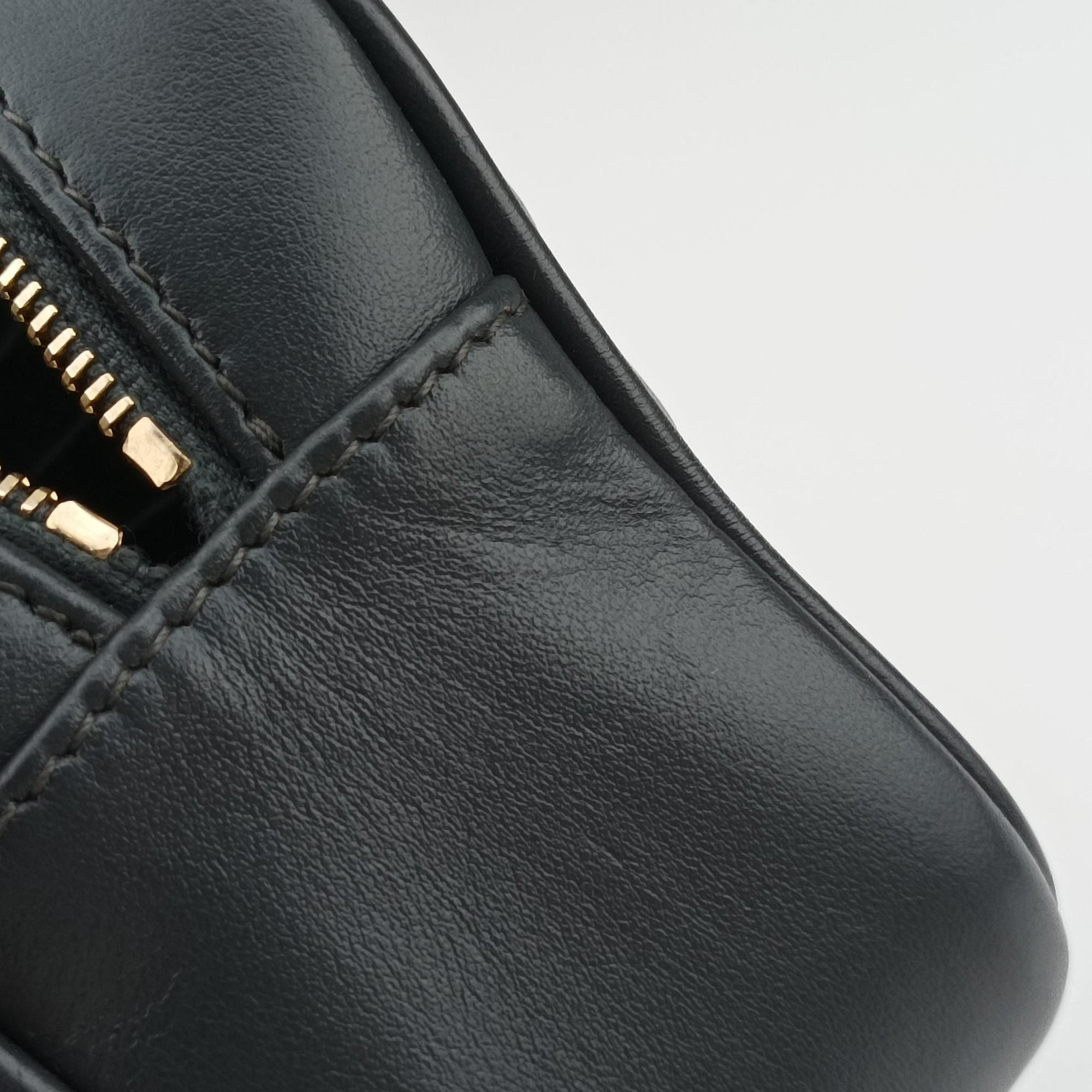 Lou chevron tassel charm camera Black Leather 534817 GLT534817.0319ルー シェブロン タッセル チャーム カメラ ブラック レザー 534817 GLT534817.0319