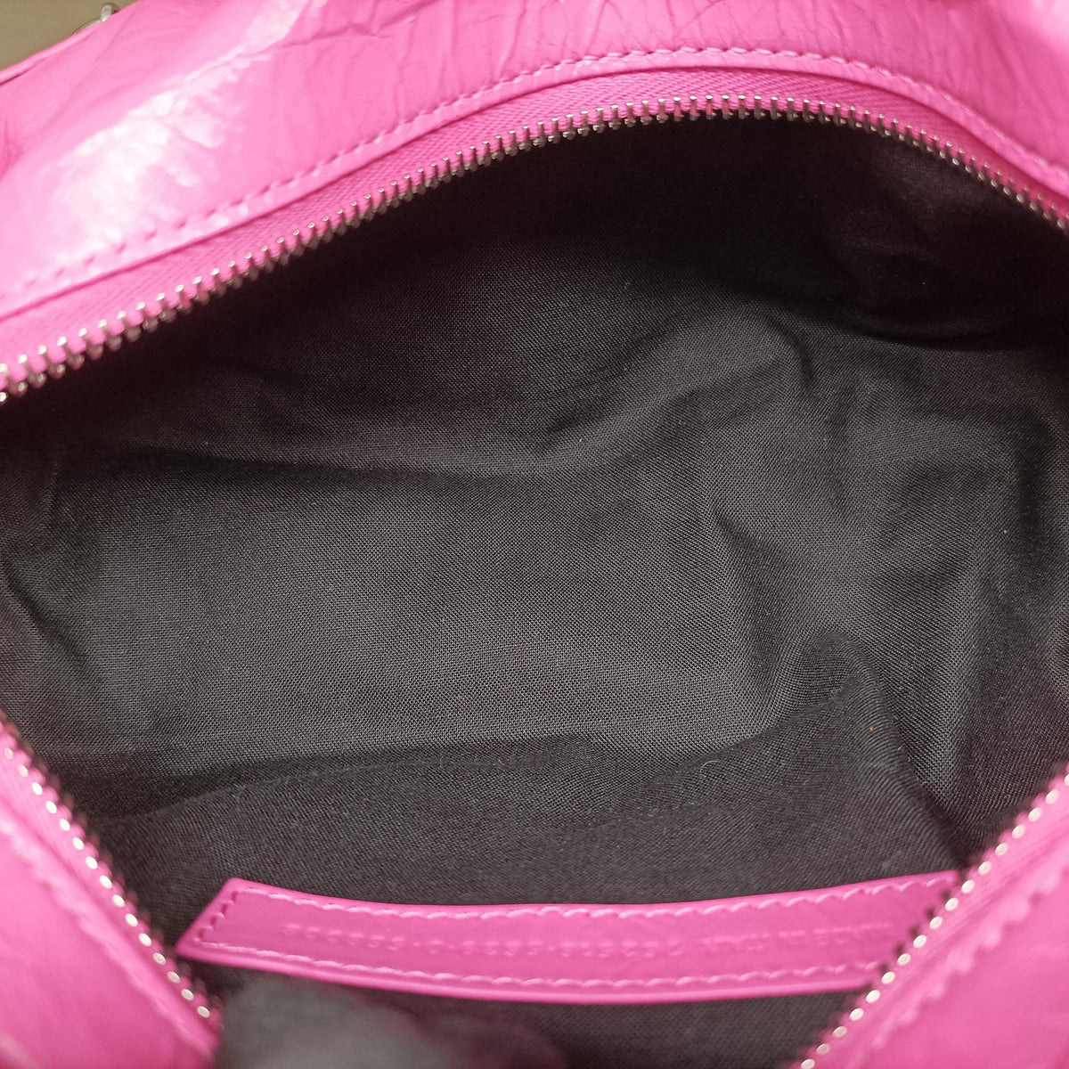 Superbusy XS Sling Bag Pink leather 762516 762516.5639.O.568008スーパービジー XS スリング バッグ ピンク レザー 762516 762516.5639.O.568008