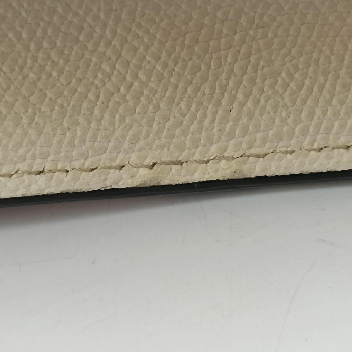 Iside White x Multi Leather N 502224イジィデ ホワイト x マルチ レザー N 502224