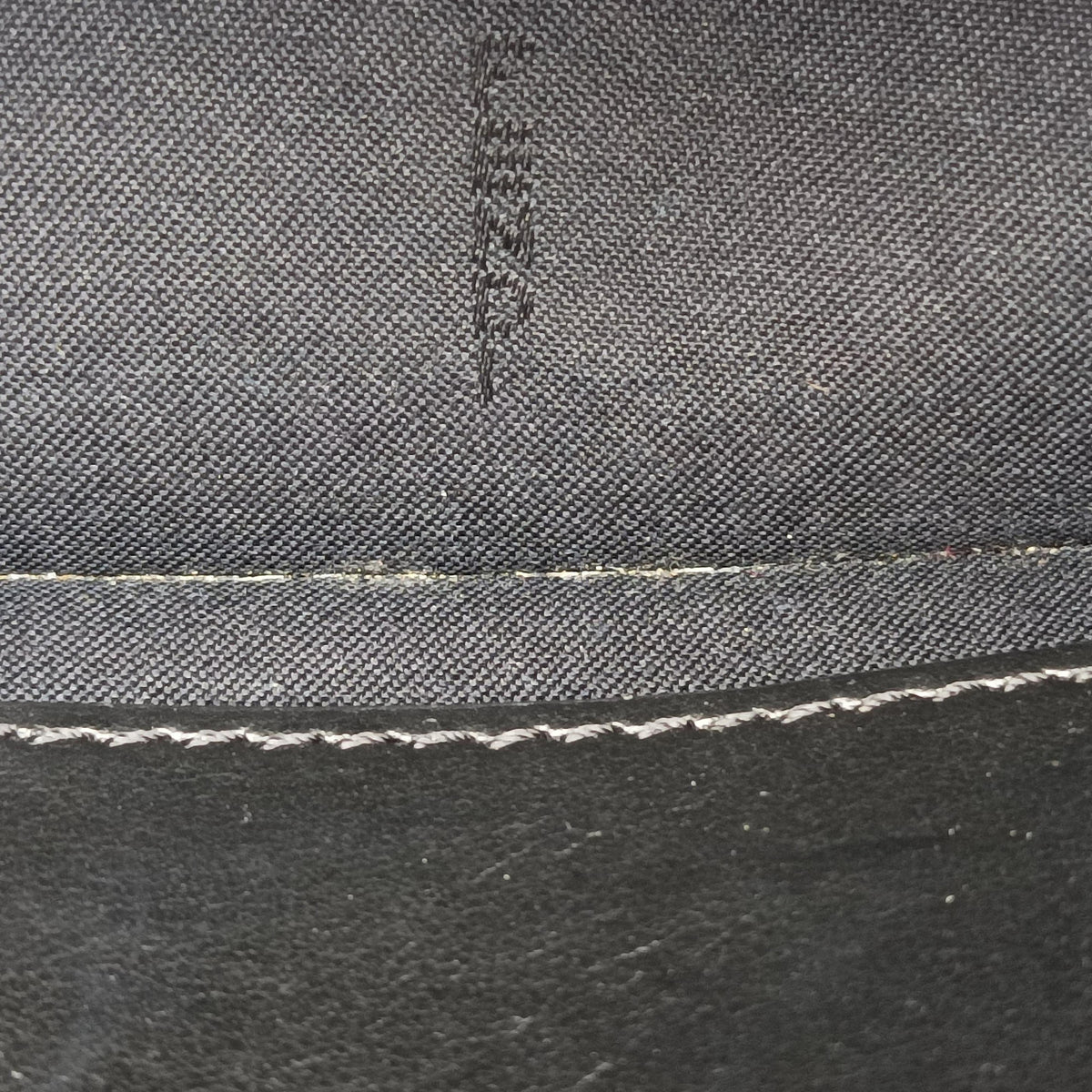 F is Brown×black Leather 8BM005 8BM005 A659 198-8210エフ イズ ブラウン×ブラック レザー 8BM005 8BM005 A659 198-8210