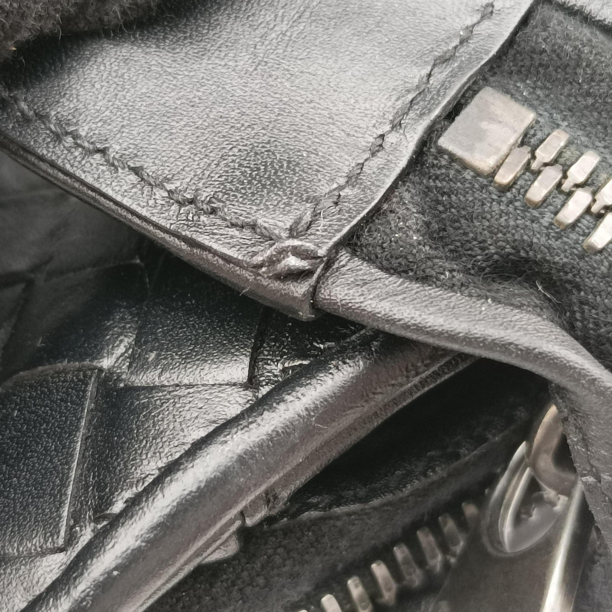 Intrecciato Black lambskin B03115746Xイントレチャート ブラック ラムスキン B03115746X